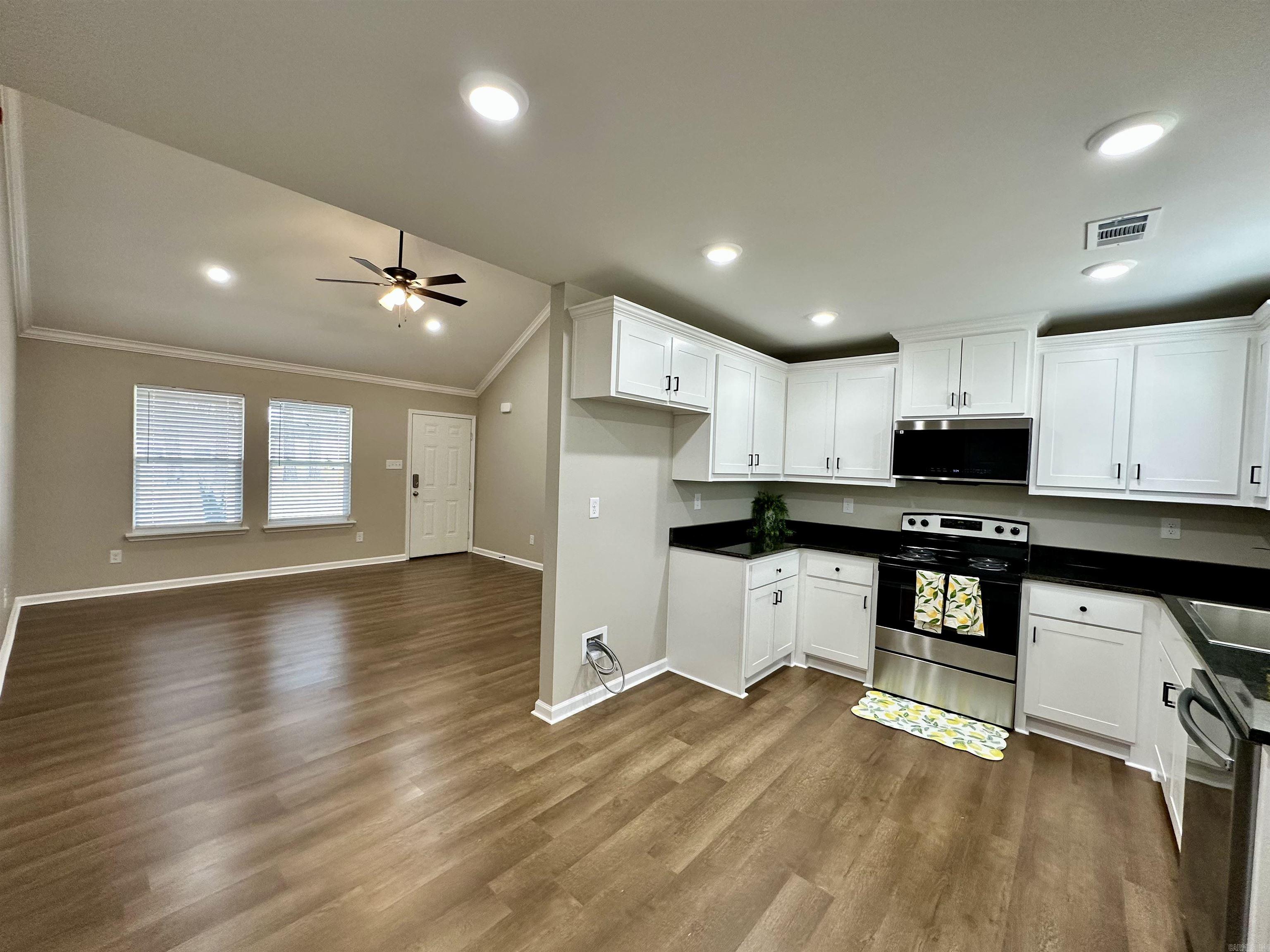 Moore & Martin - Residential