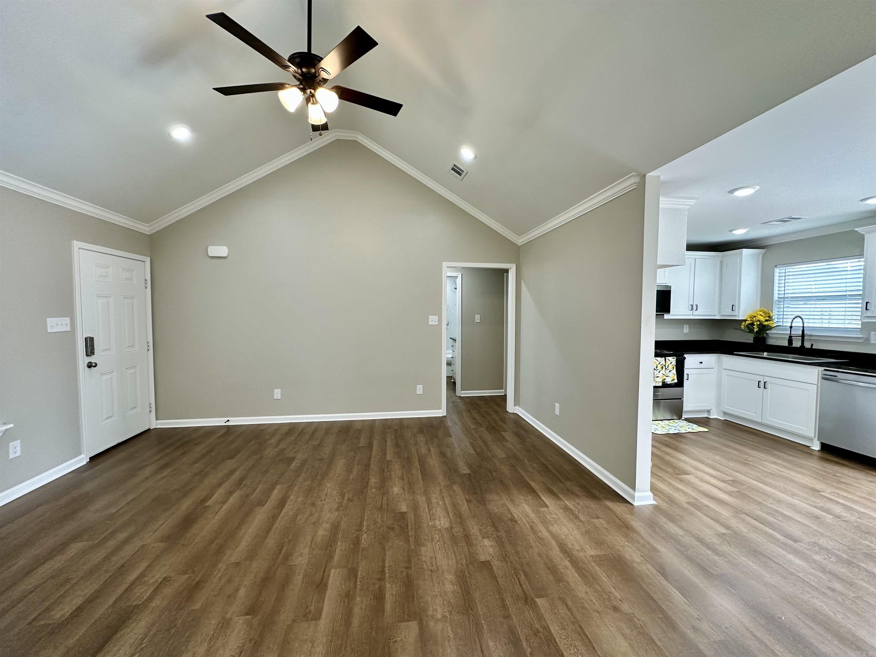 Moore & Martin - Residential