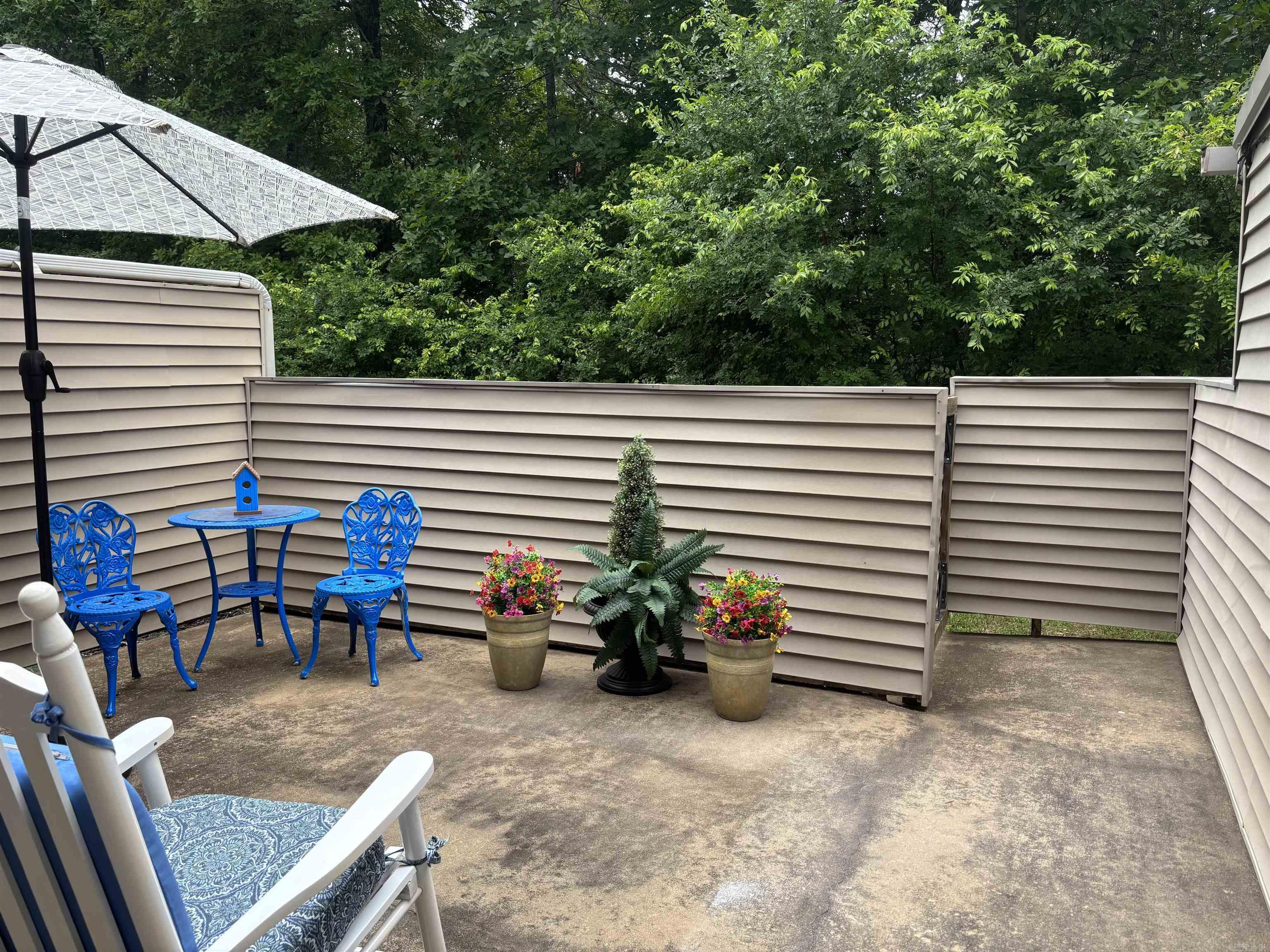 Lakewood Hills Condo - Residential