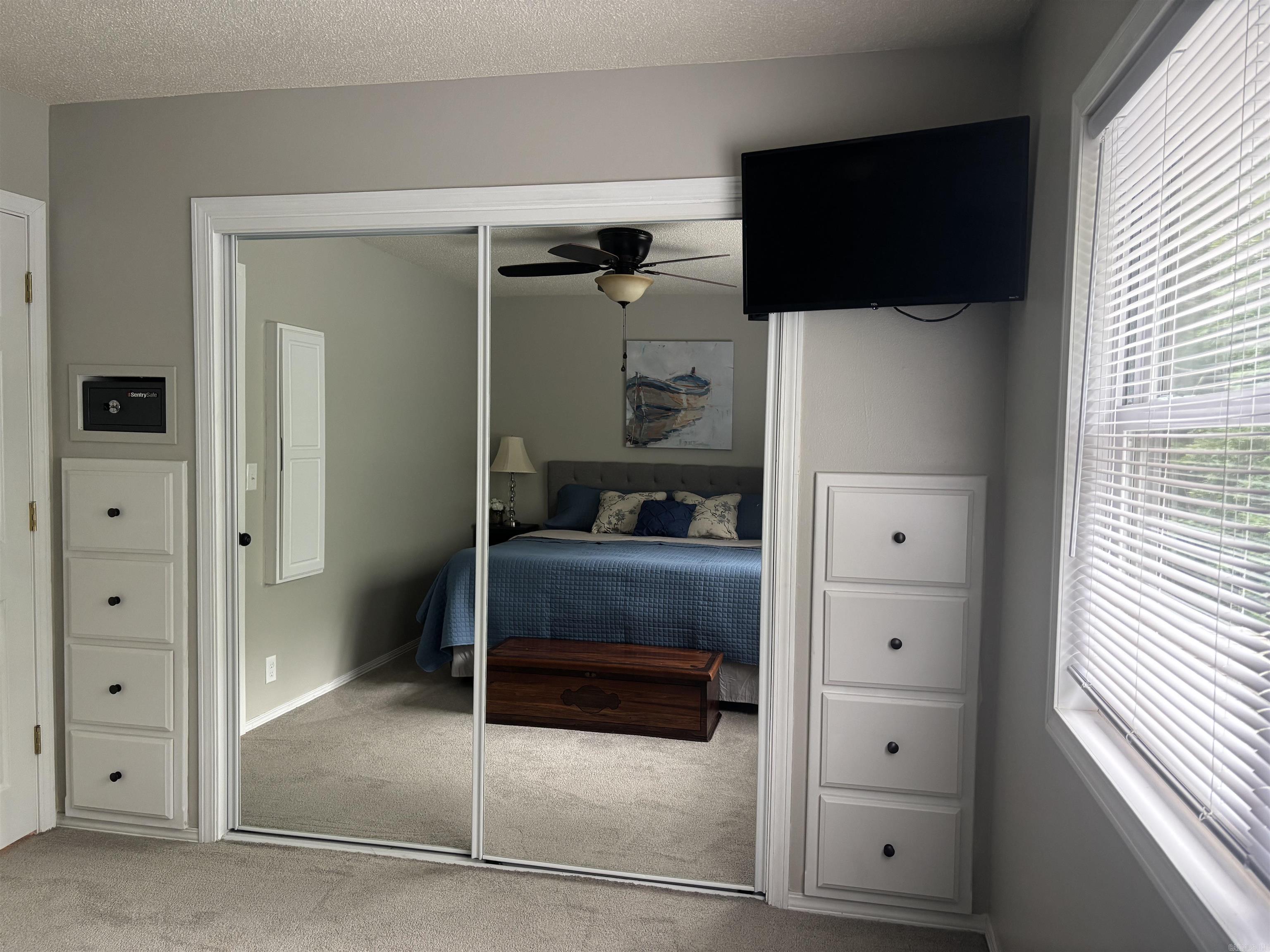 Lakewood Hills Condo - Residential