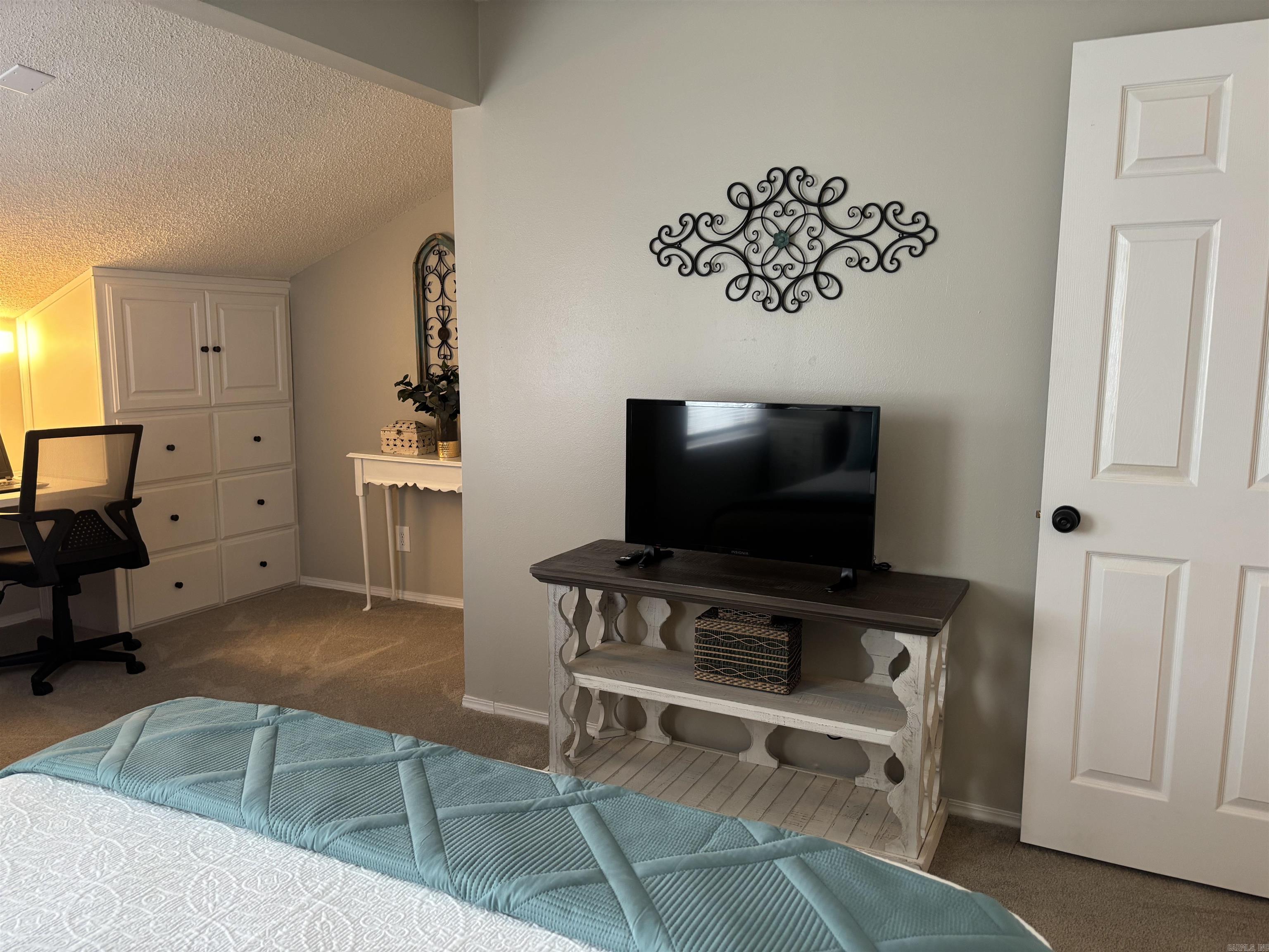Lakewood Hills Condo - Residential