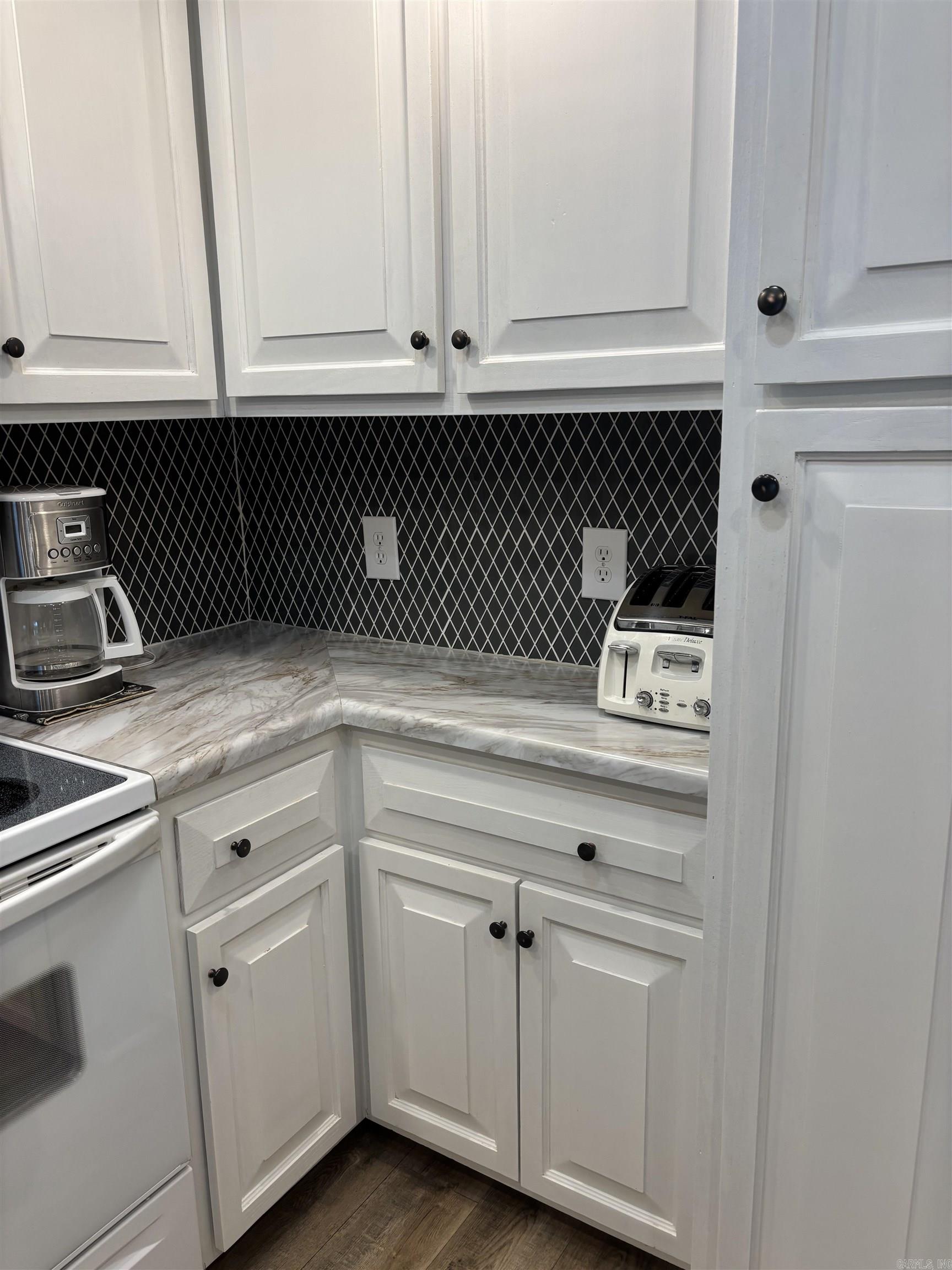 Lakewood Hills Condo - Residential