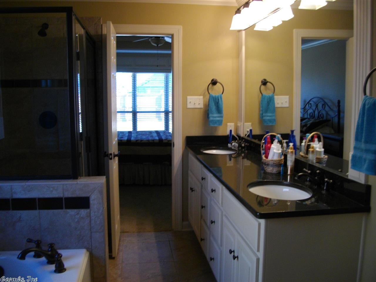 COUNTRY CLUB OF ARK THE - Residential