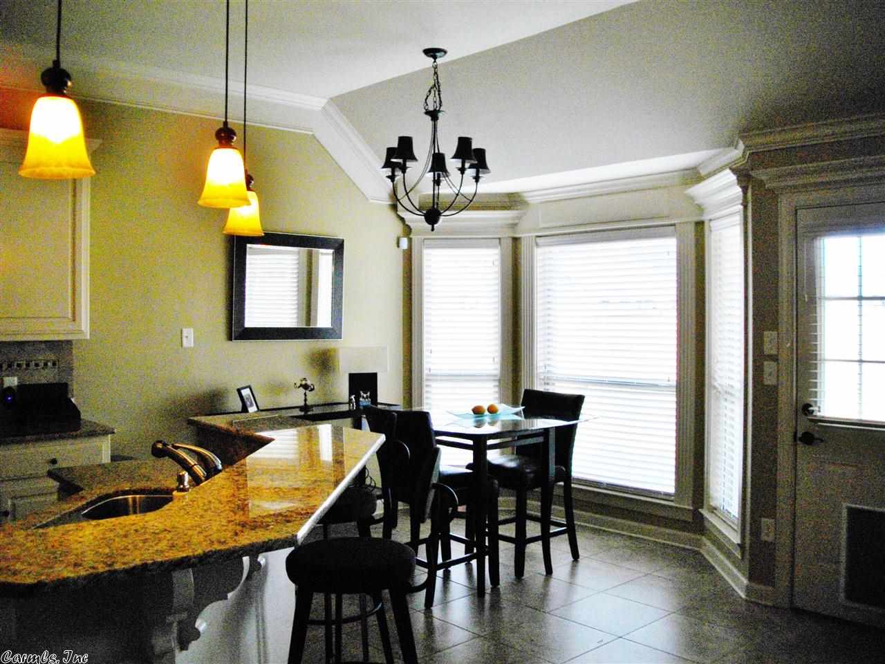 COUNTRY CLUB OF ARK THE - Residential