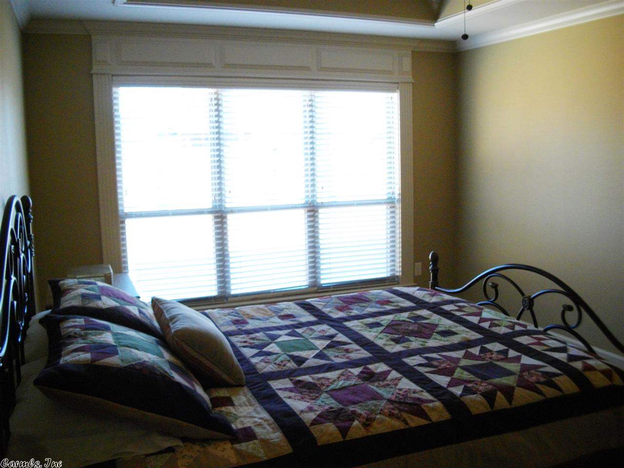 COUNTRY CLUB OF ARK THE - Residential