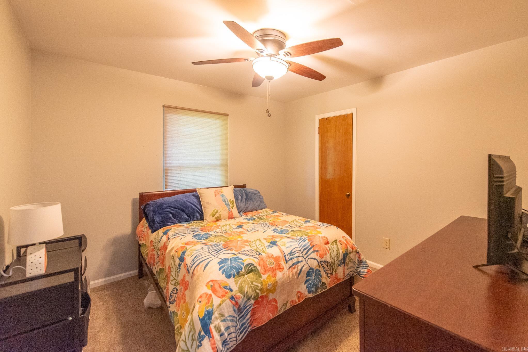 NORTHLAKE - Residential