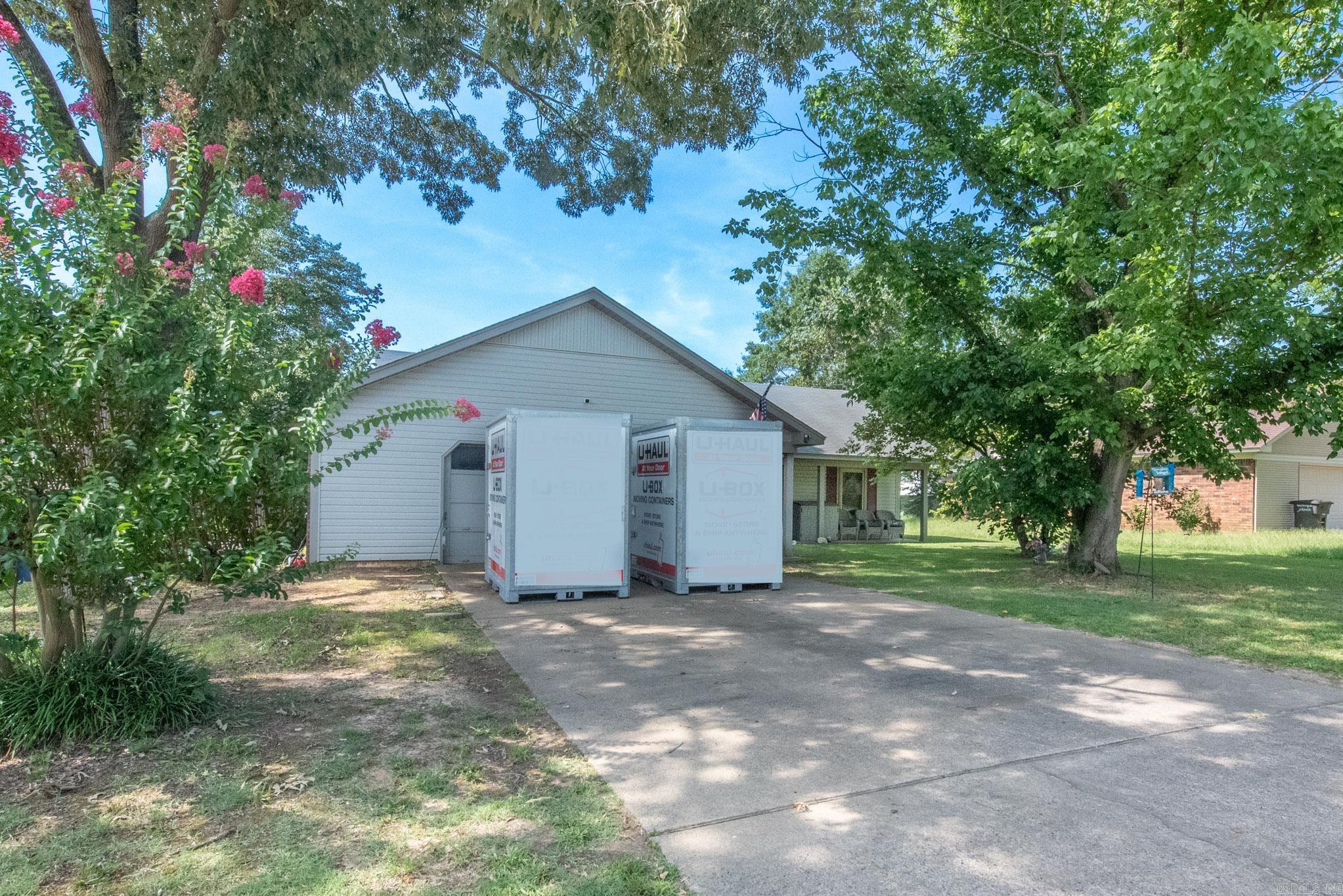 NORTHLAKE - Residential