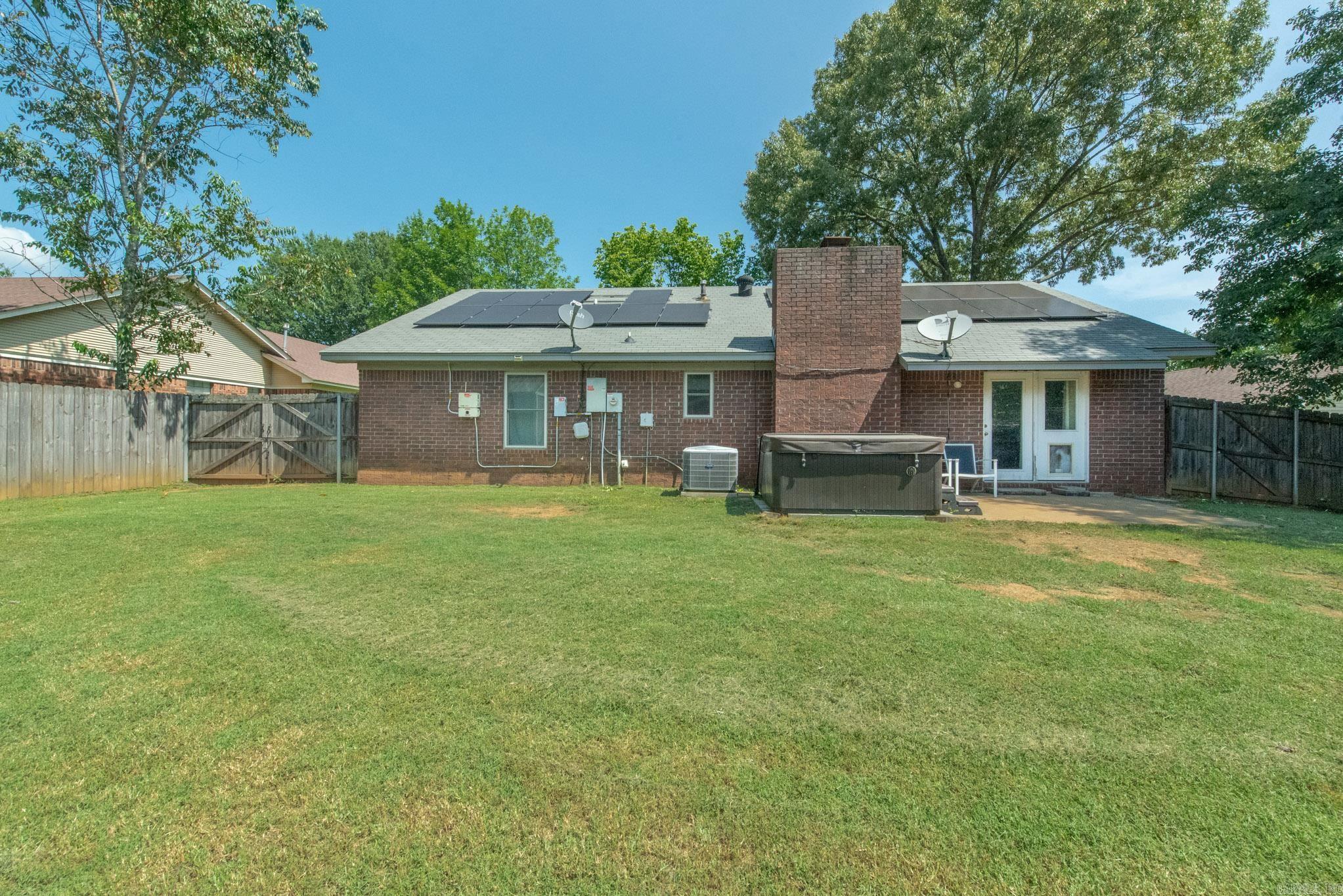 NORTHLAKE - Residential