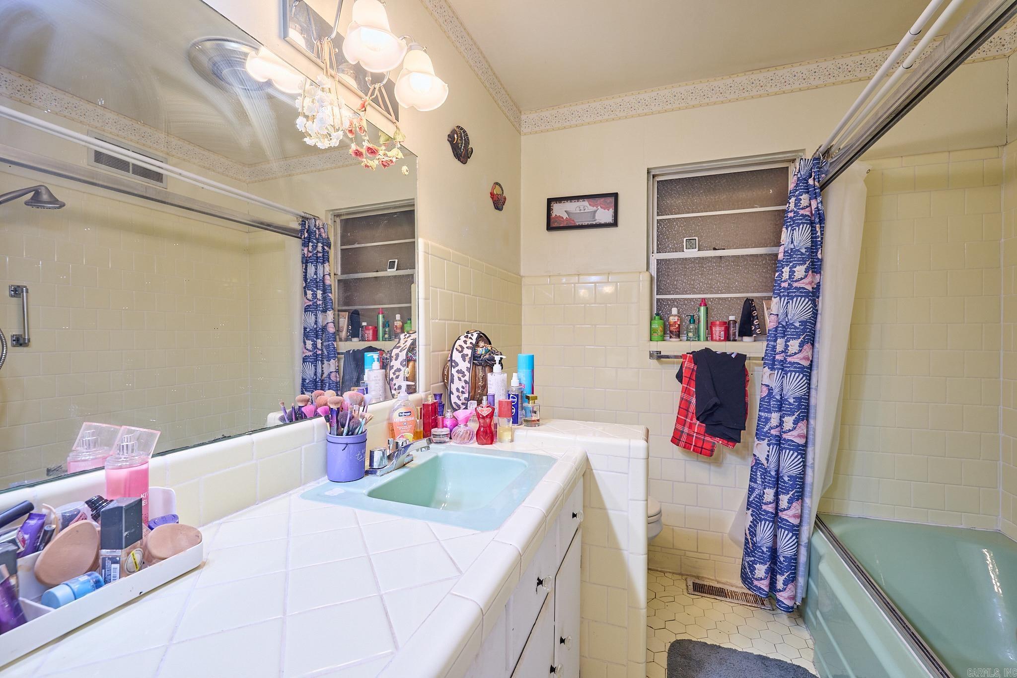 Shirley - Residential