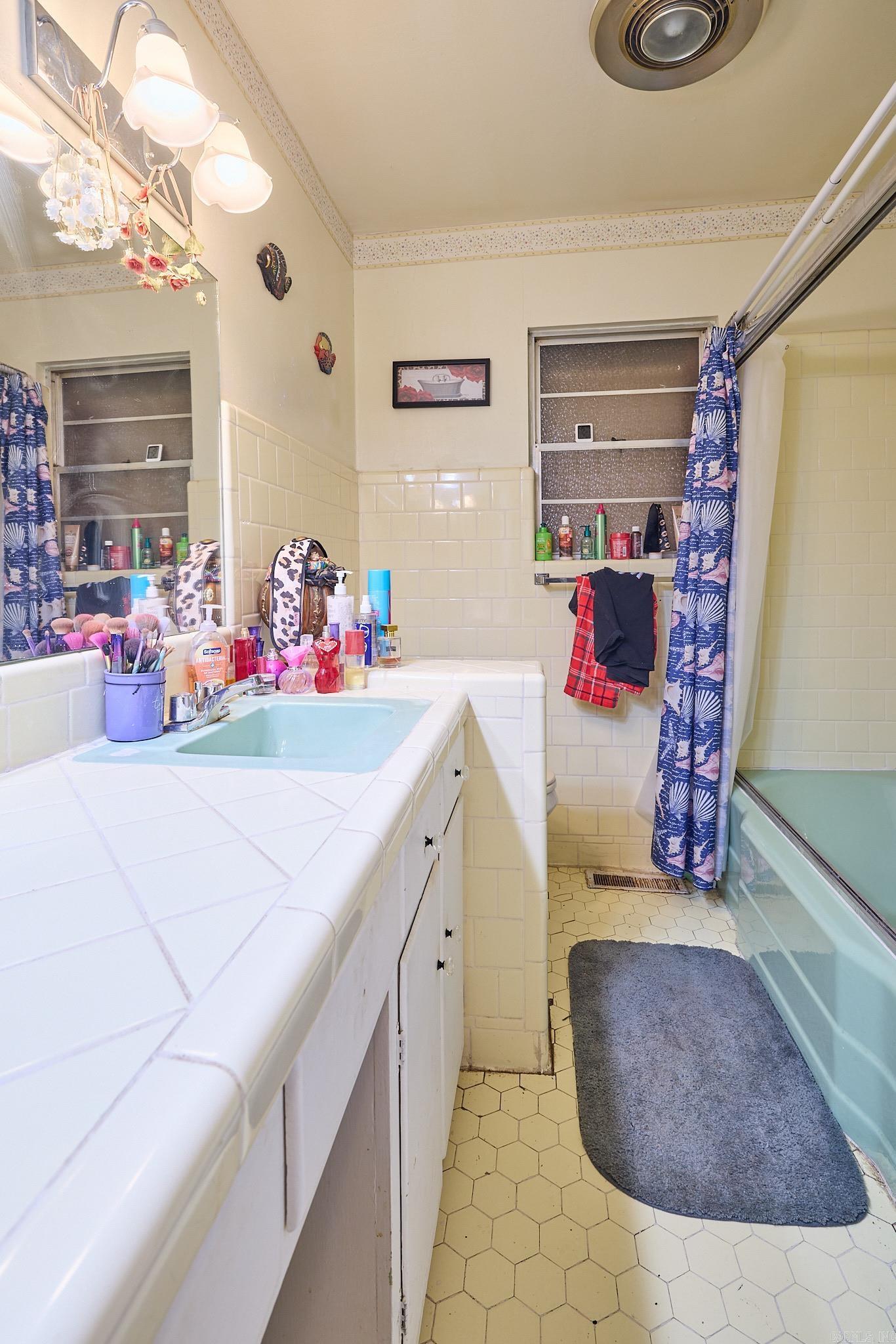 Shirley - Residential