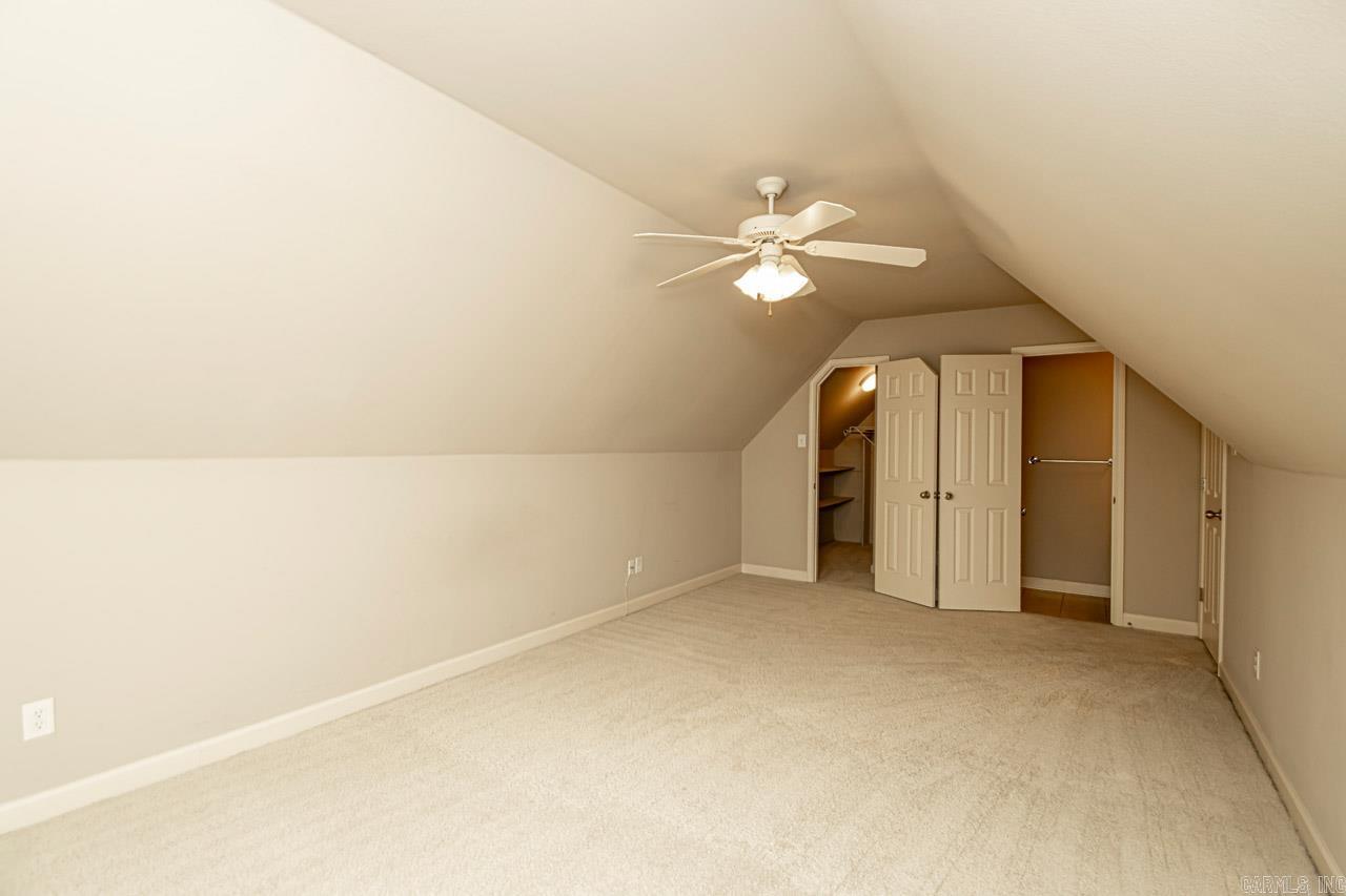 MILLERS CROSSING - Residential