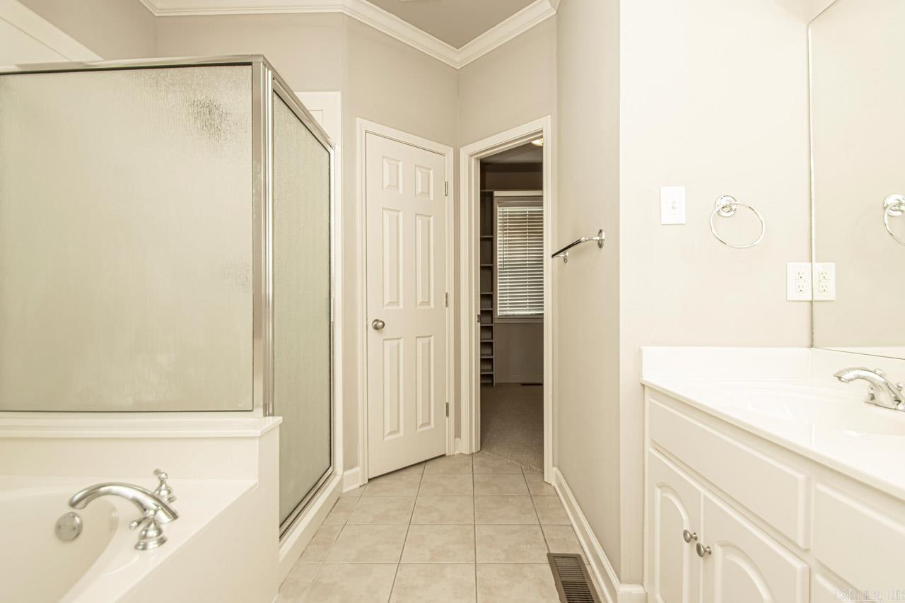 MILLERS CROSSING - Residential