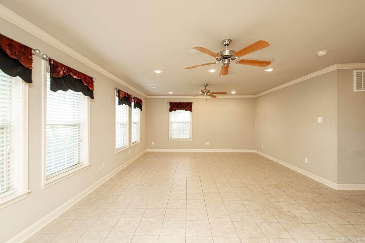 MILLERS CROSSING - Residential