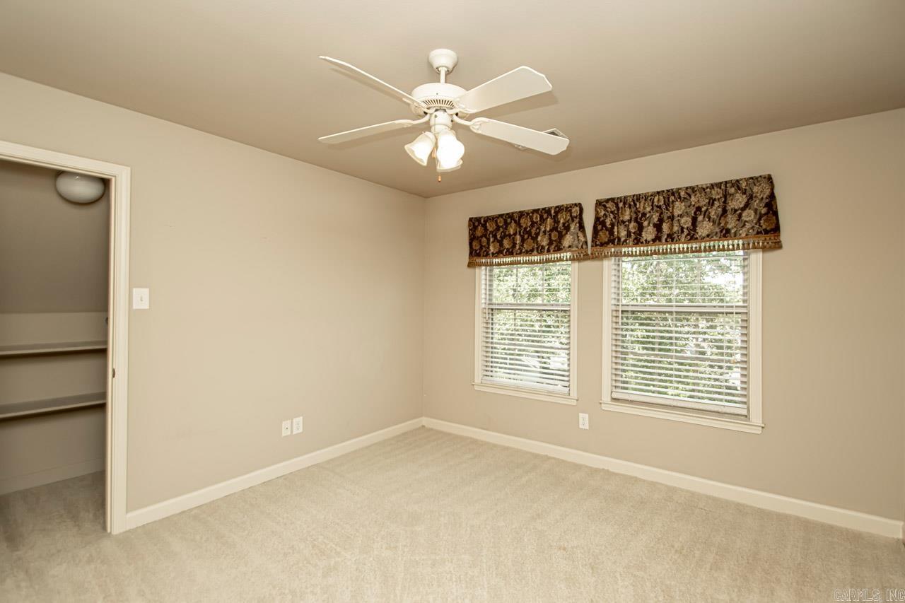 MILLERS CROSSING - Residential