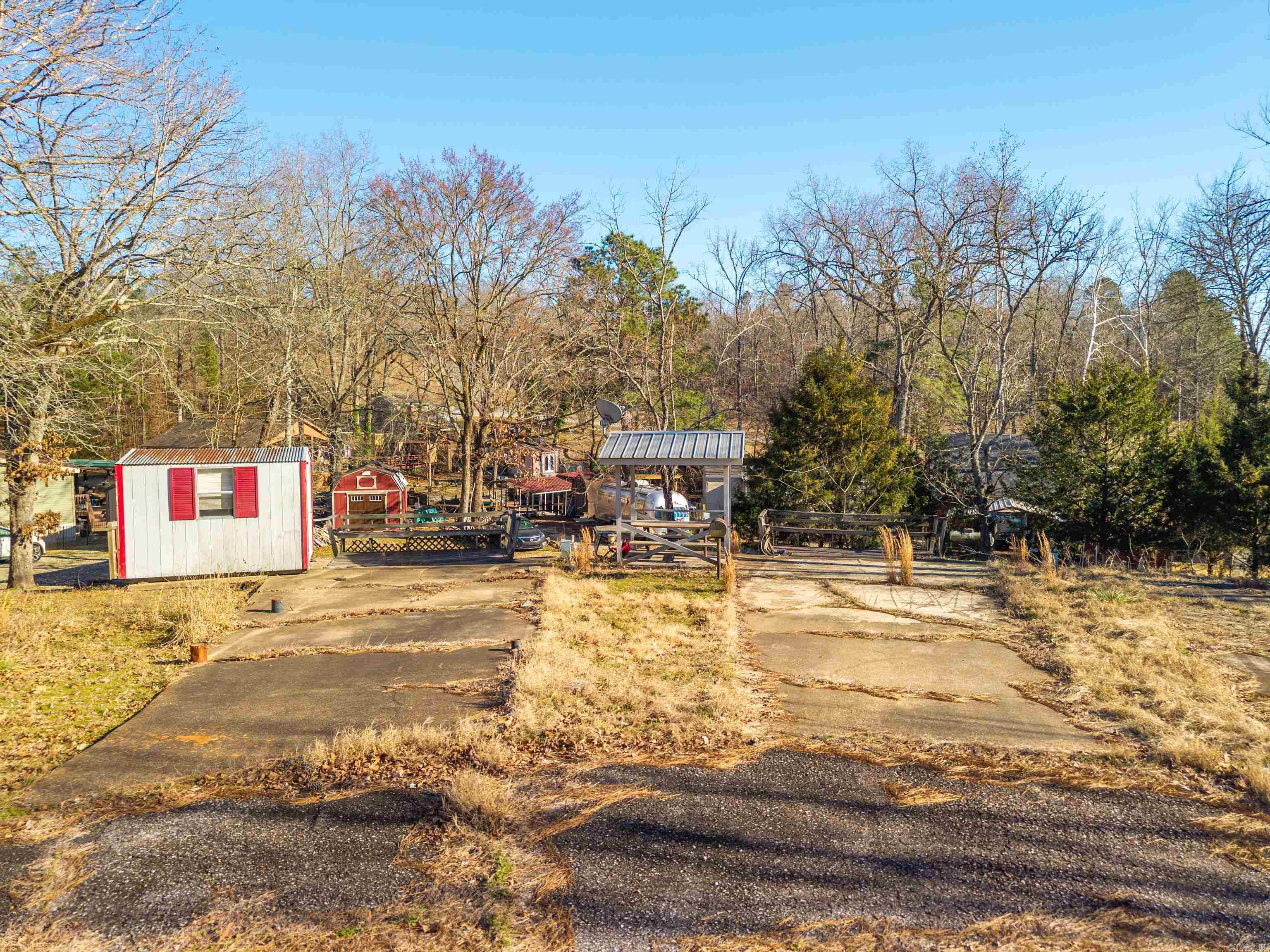 Metes & Bounds - Land