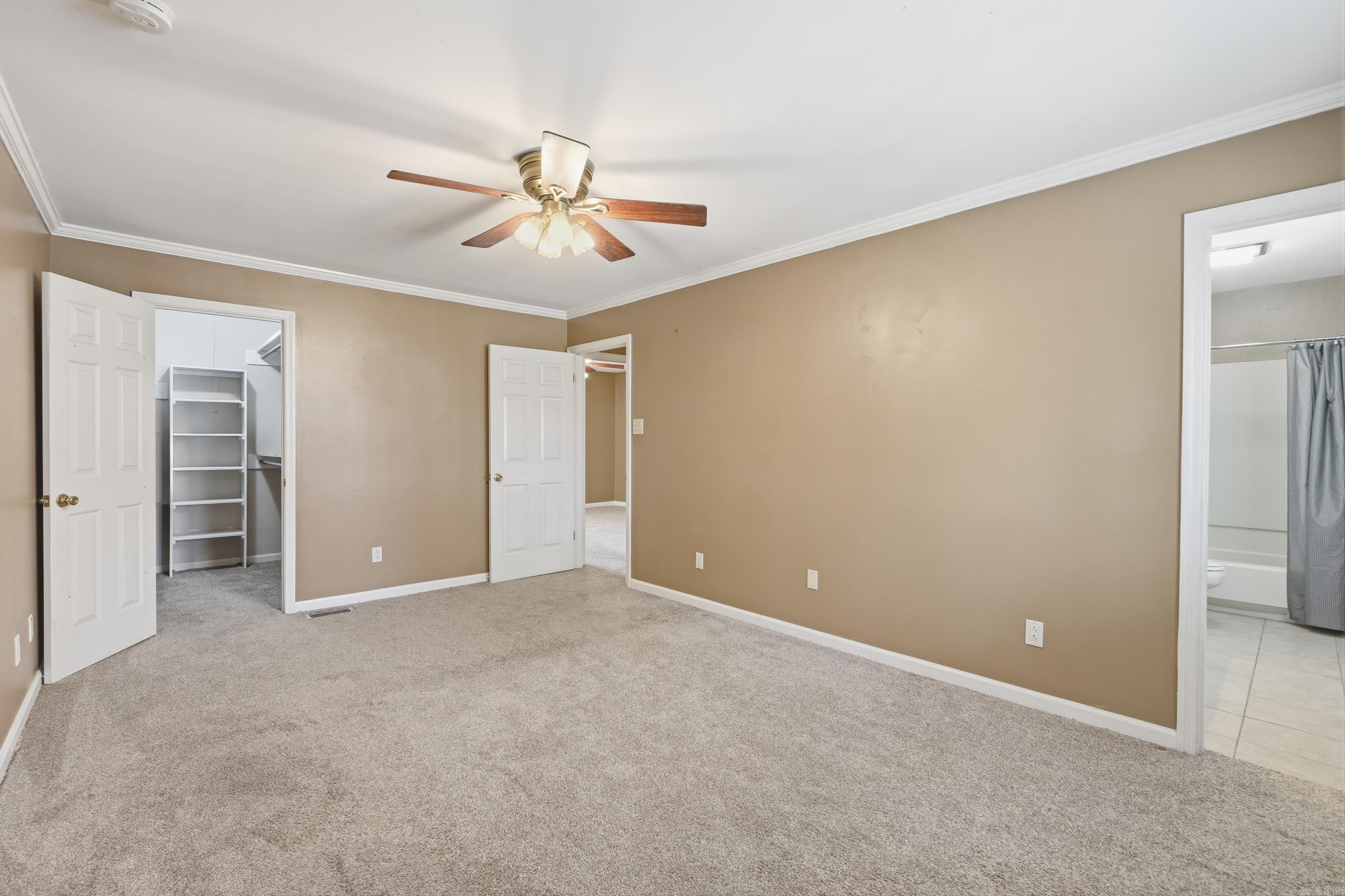 KINGSBRIDGE TWNHSE - Residential