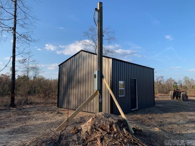 Metes & Bounds - Land