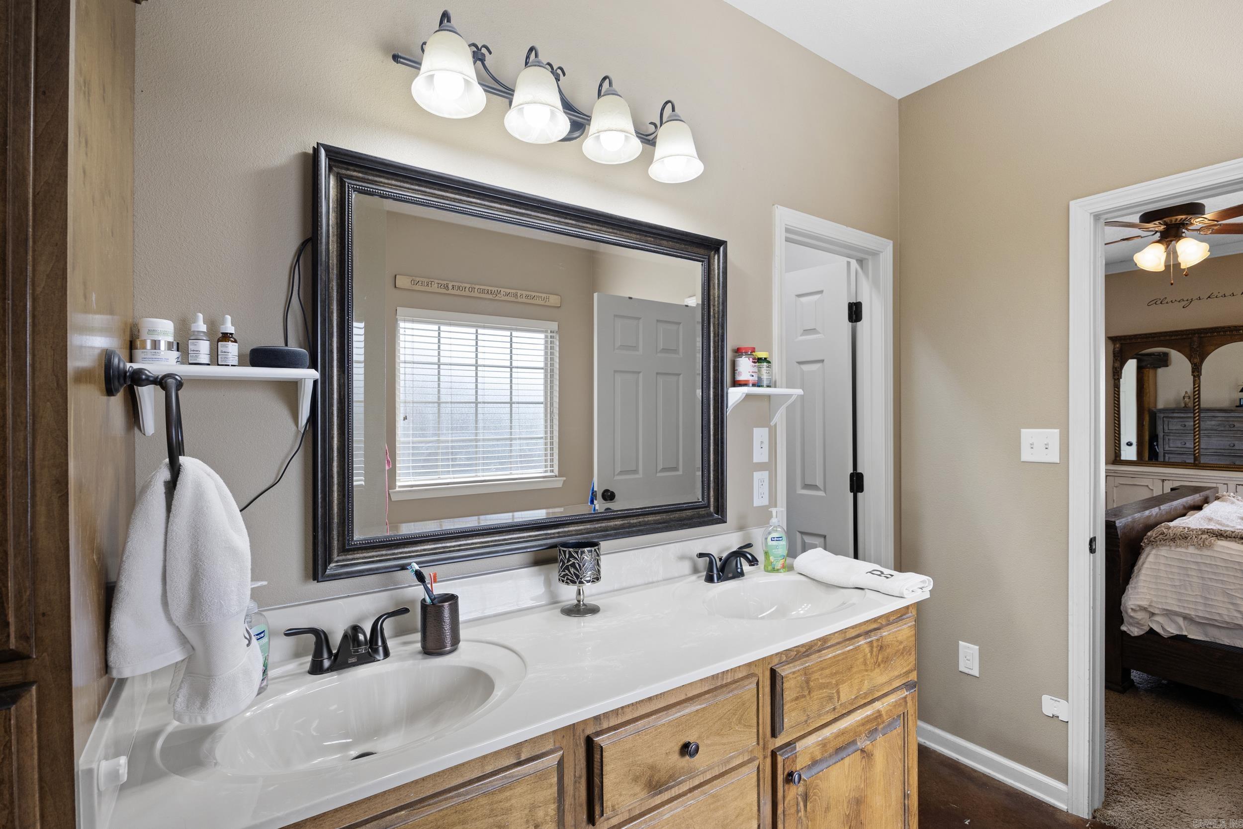 SAGEBRUSH COVE - Residential