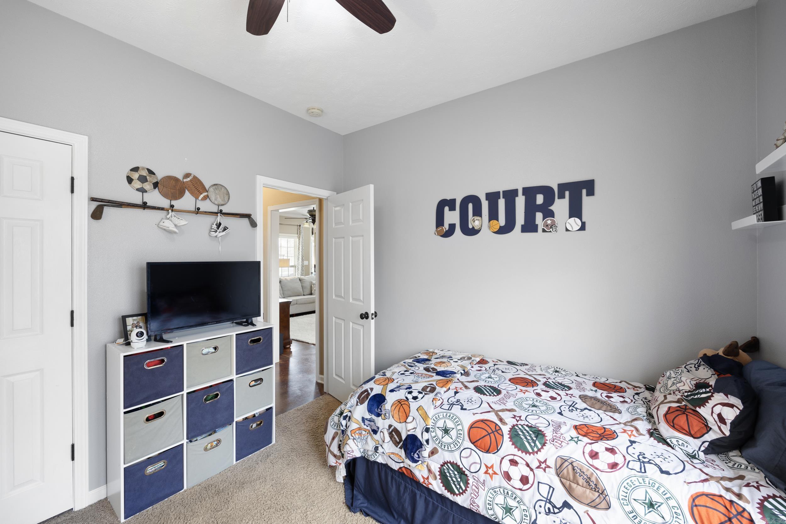 SAGEBRUSH COVE - Residential