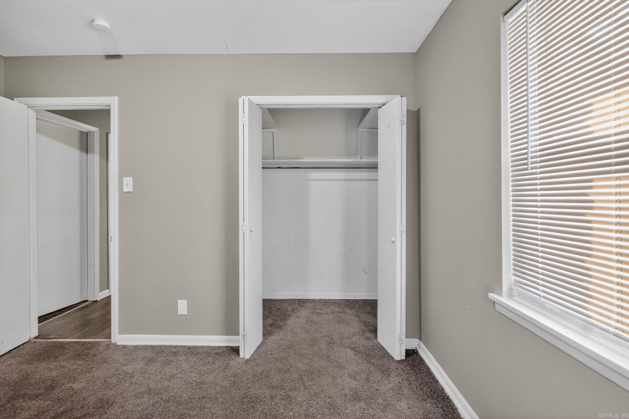 WAKEFIELD VILLAGE - Residential