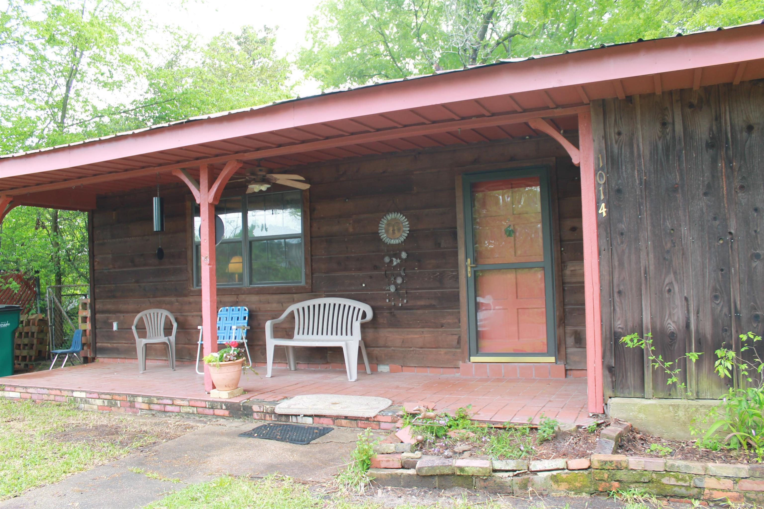 CHAMPAGNOLLE HEIGHTS - Residential