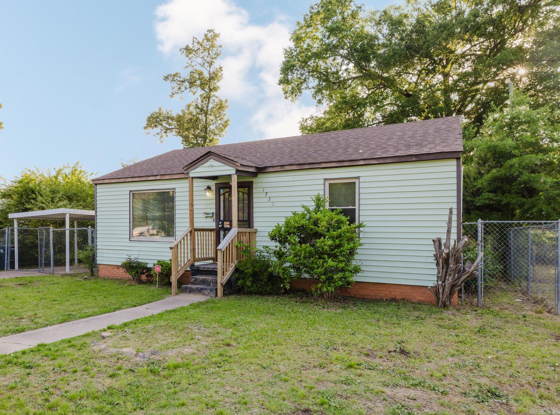 PINE FOREST - Residential
