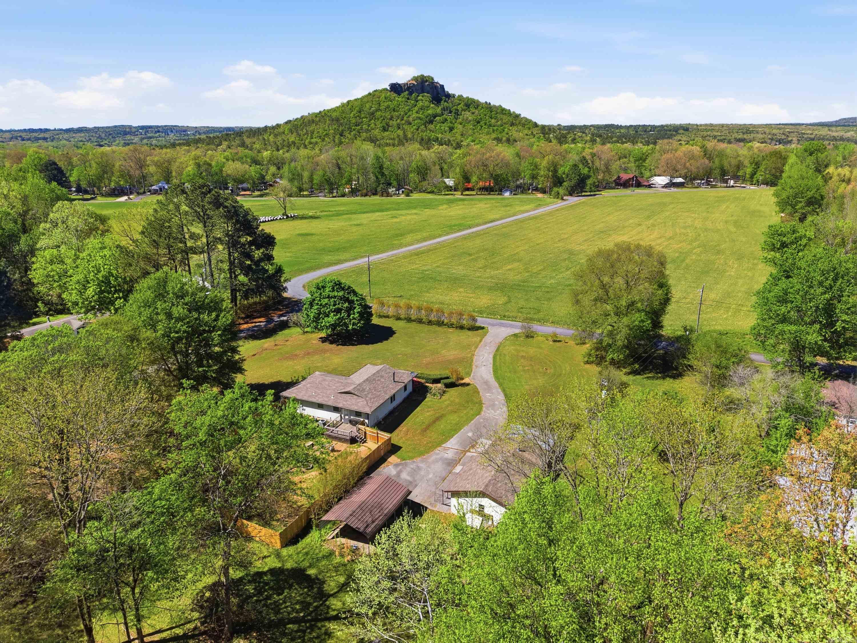 RIVER OAKS ESTATES - Residential