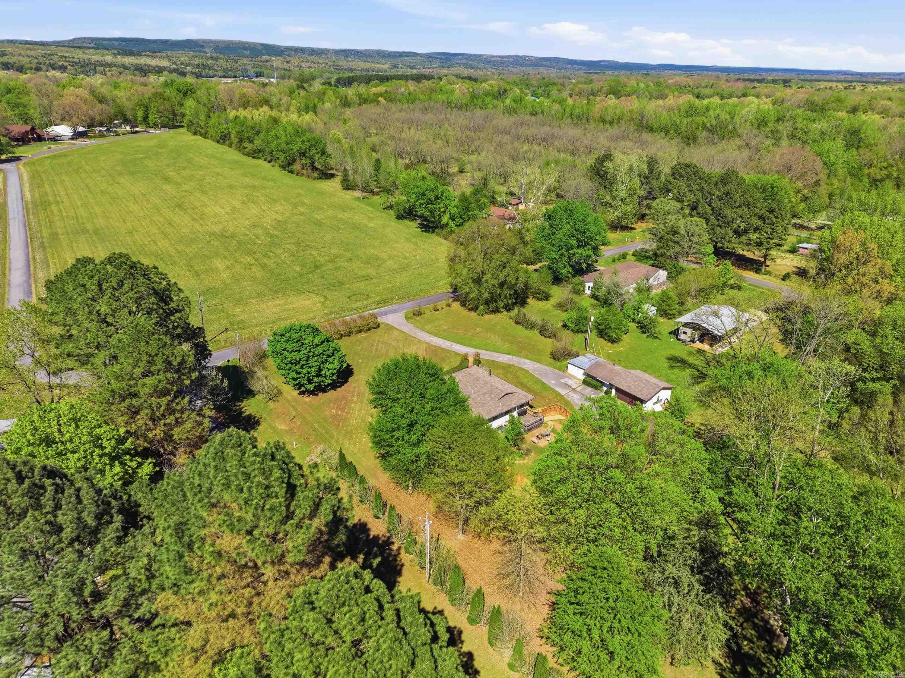 RIVER OAKS ESTATES - Residential