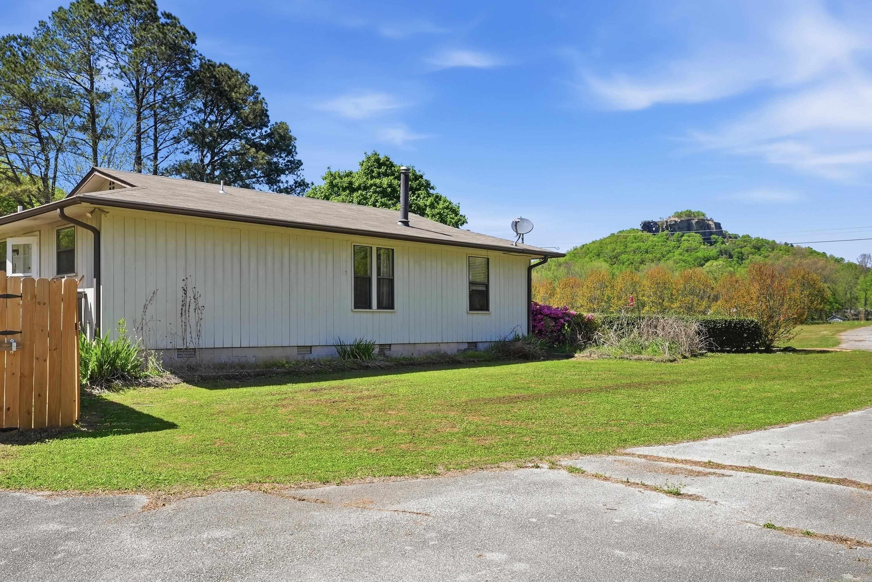 RIVER OAKS ESTATES - Residential