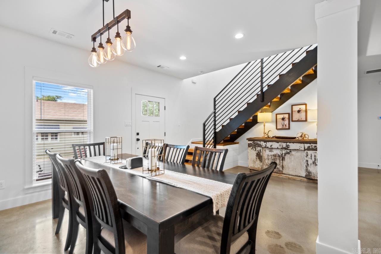 BRENTS - Residential