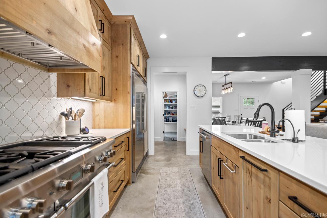 BRENTS - Residential