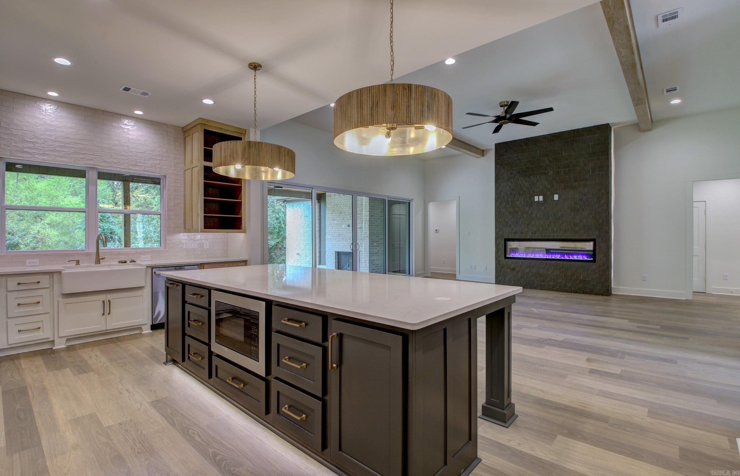 GREYSTONE - Residential