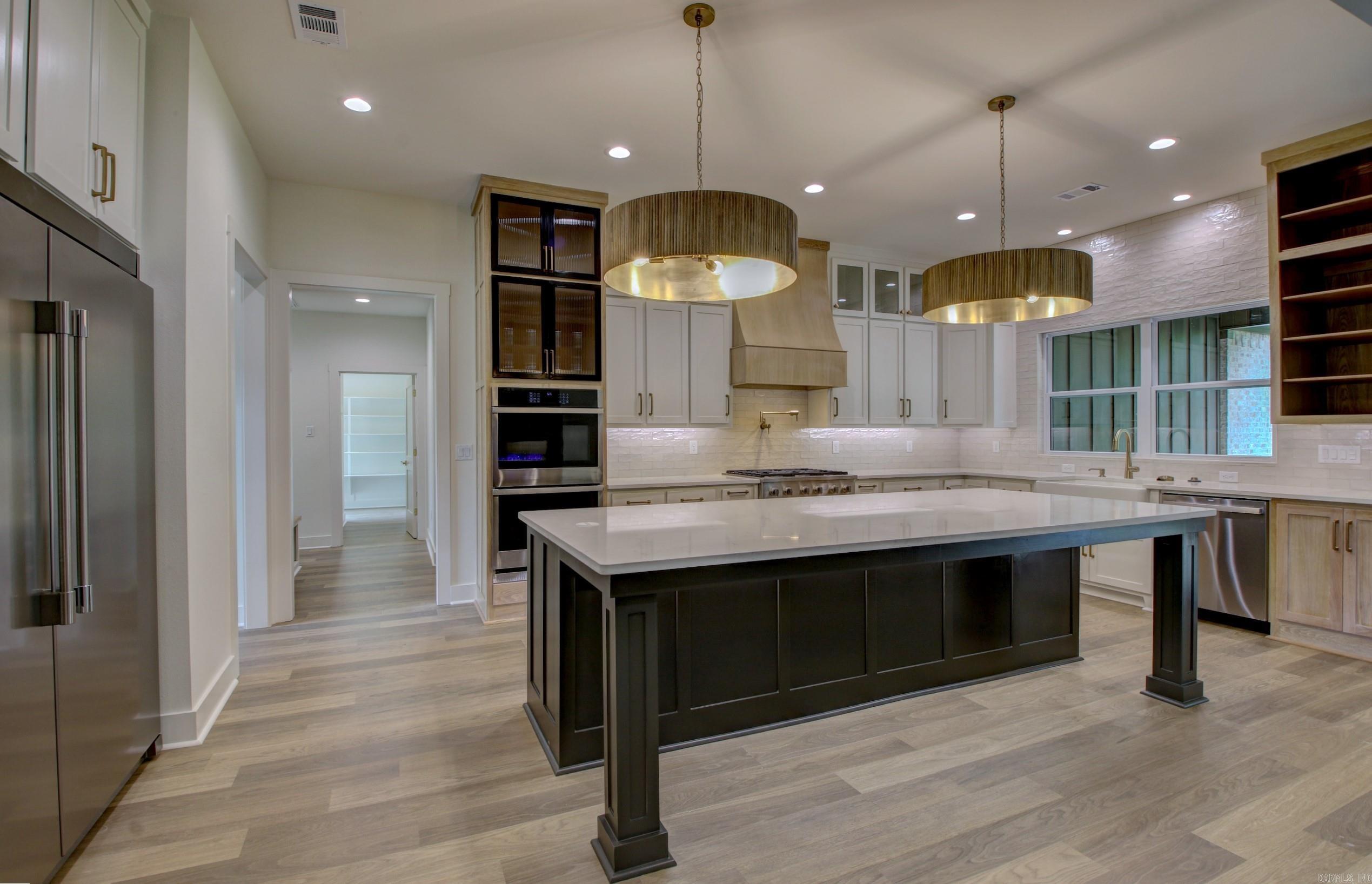 GREYSTONE - Residential