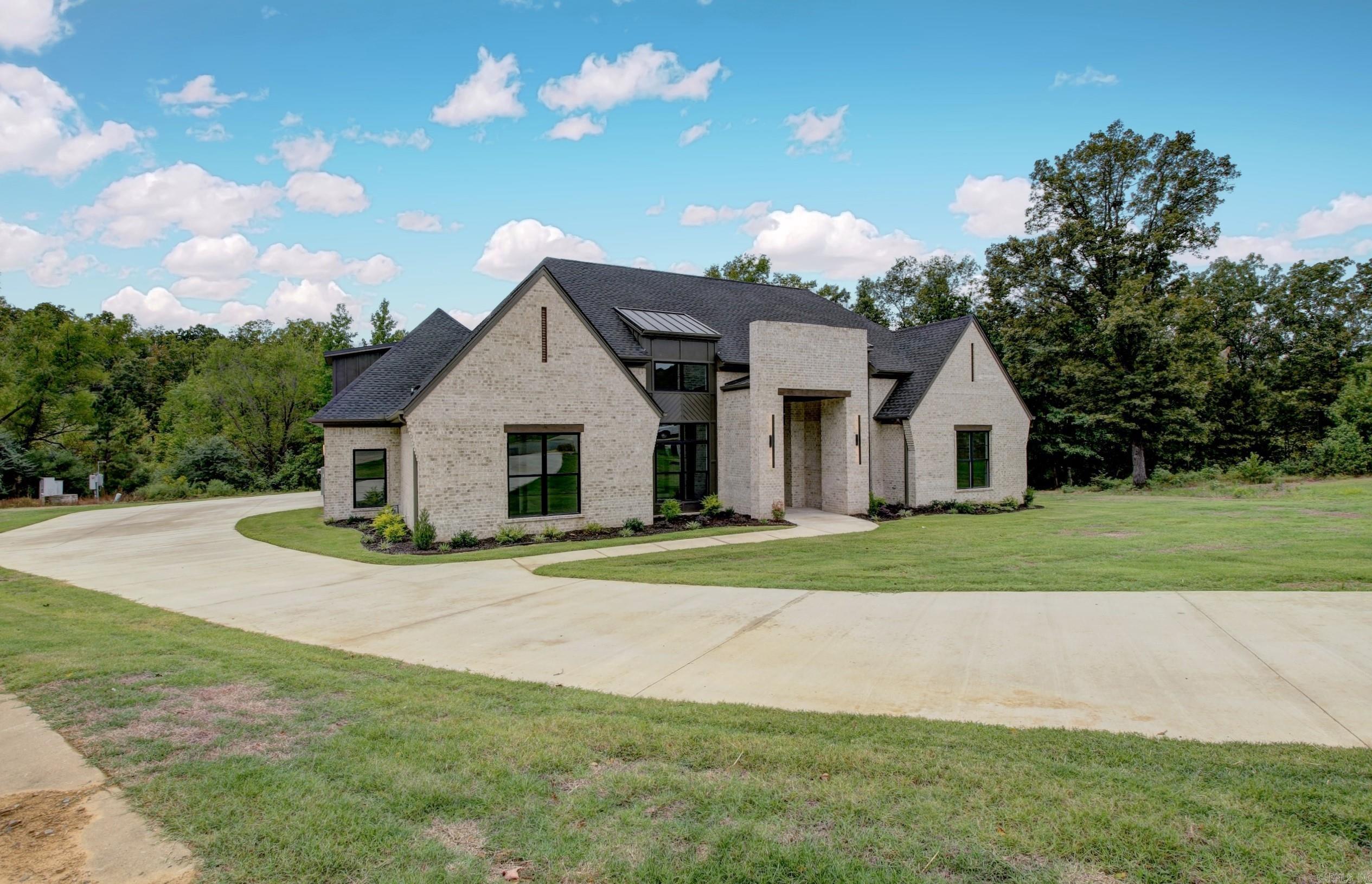 GREYSTONE - Residential
