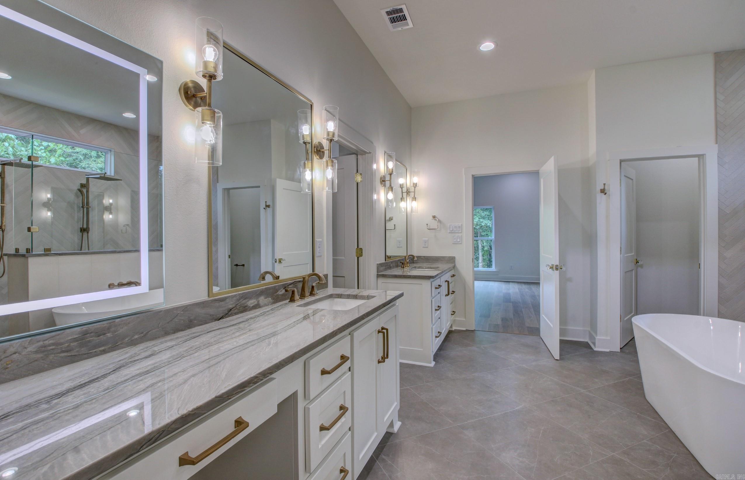 GREYSTONE - Residential