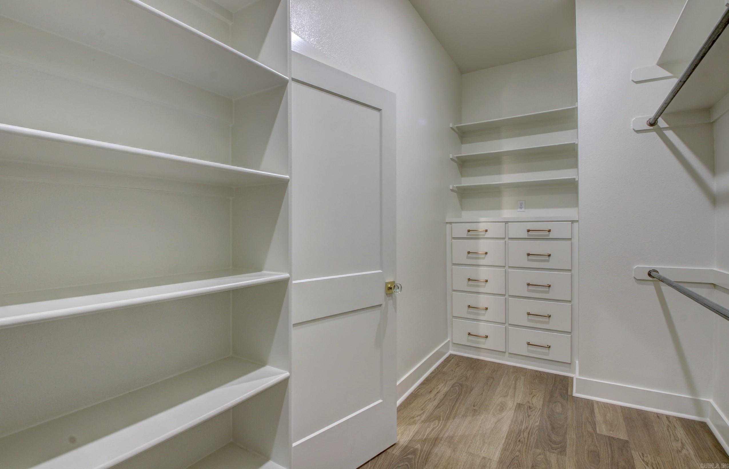 GREYSTONE - Residential