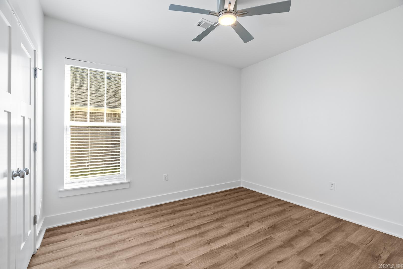 IVY PLACE - Residential