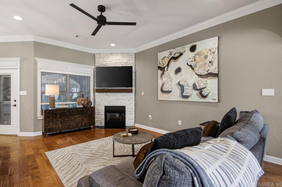 MILLERS GLENN - Residential