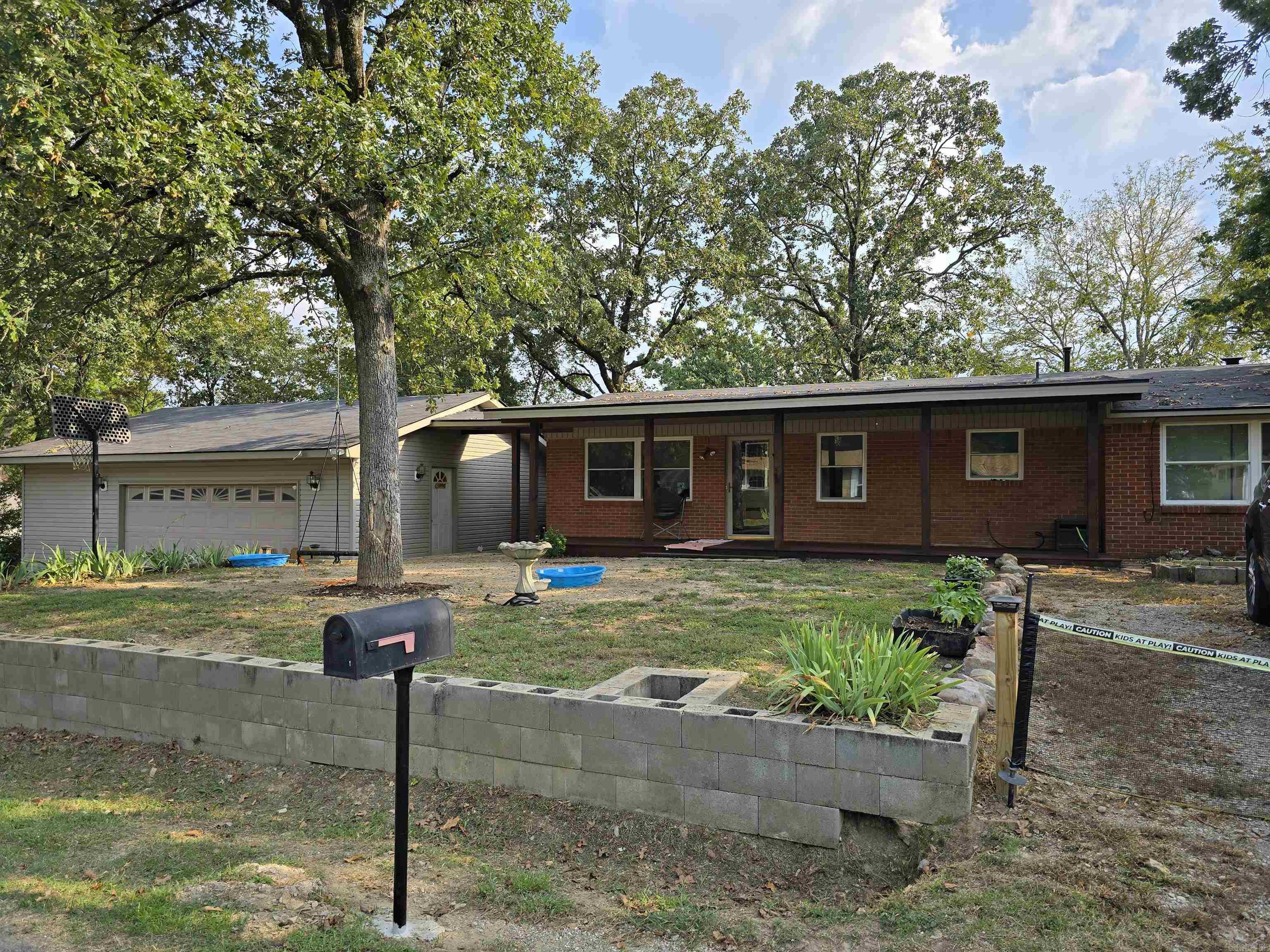 SUNSET ACRES - IN - Residential