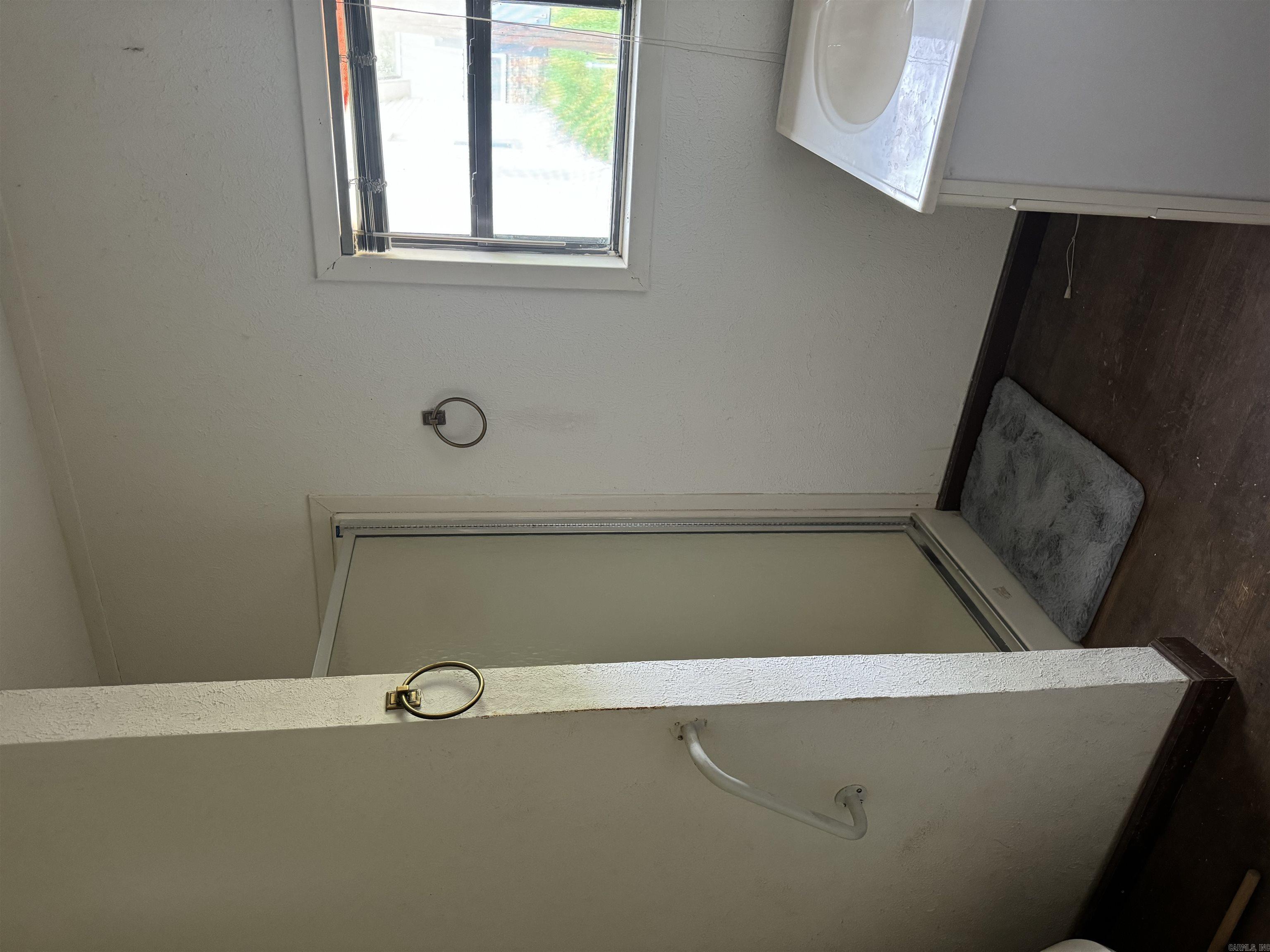 CHEROKEE BEACH LAKE ESTATES - Residential