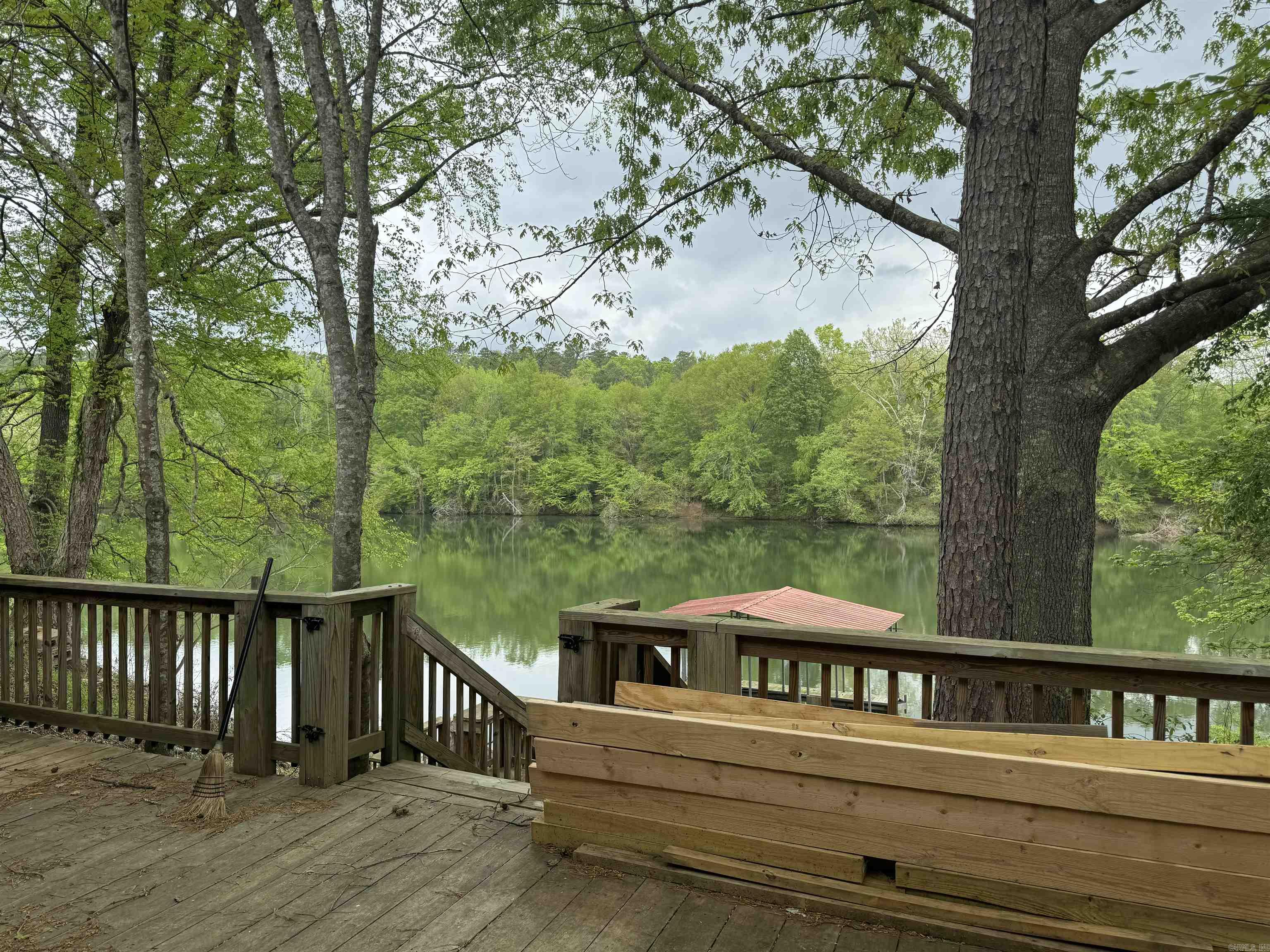 CHEROKEE BEACH LAKE ESTATES - Residential