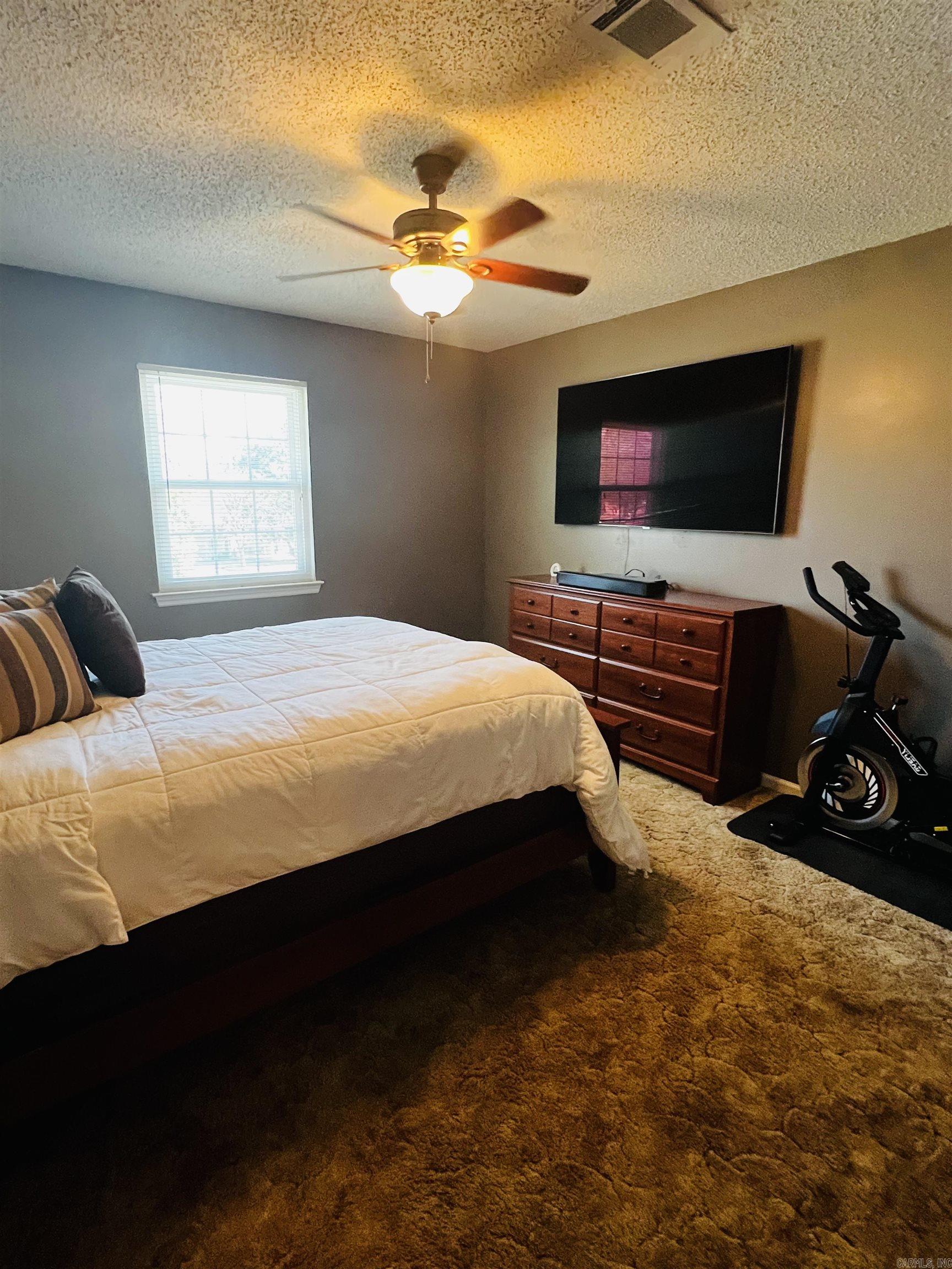 STONEWALL - Residential