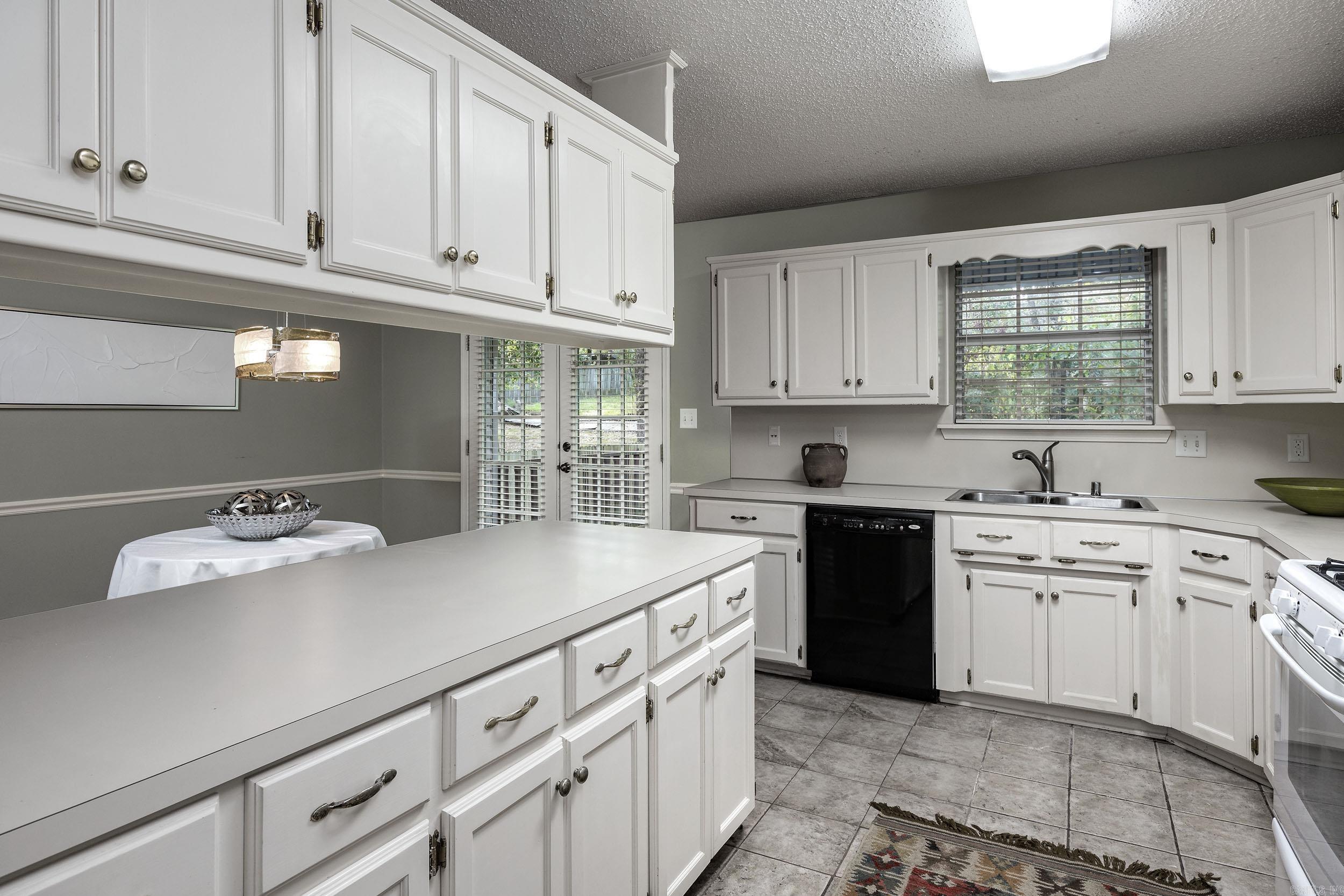 CHERRY CREEK ADDN - Residential