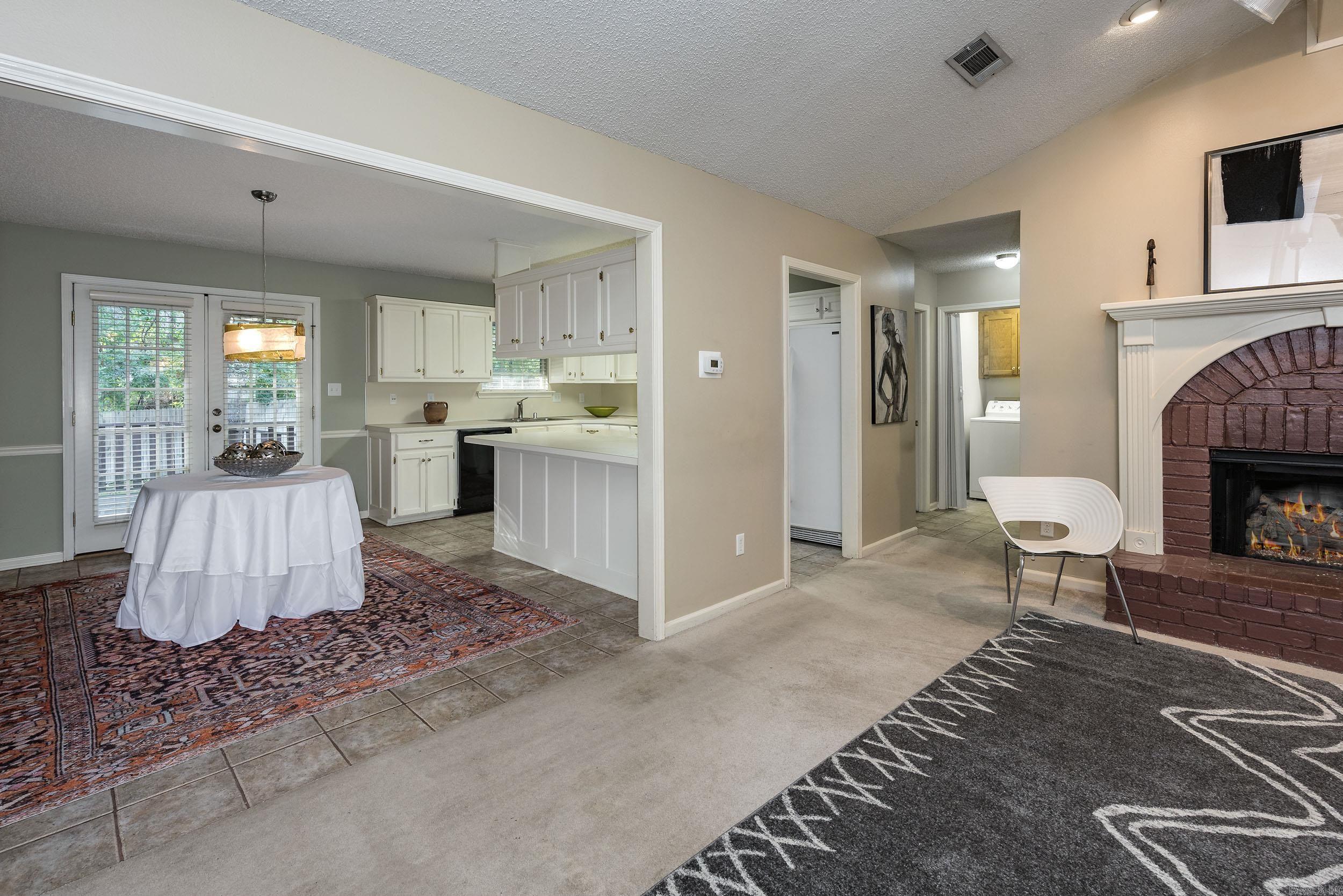 CHERRY CREEK ADDN - Residential