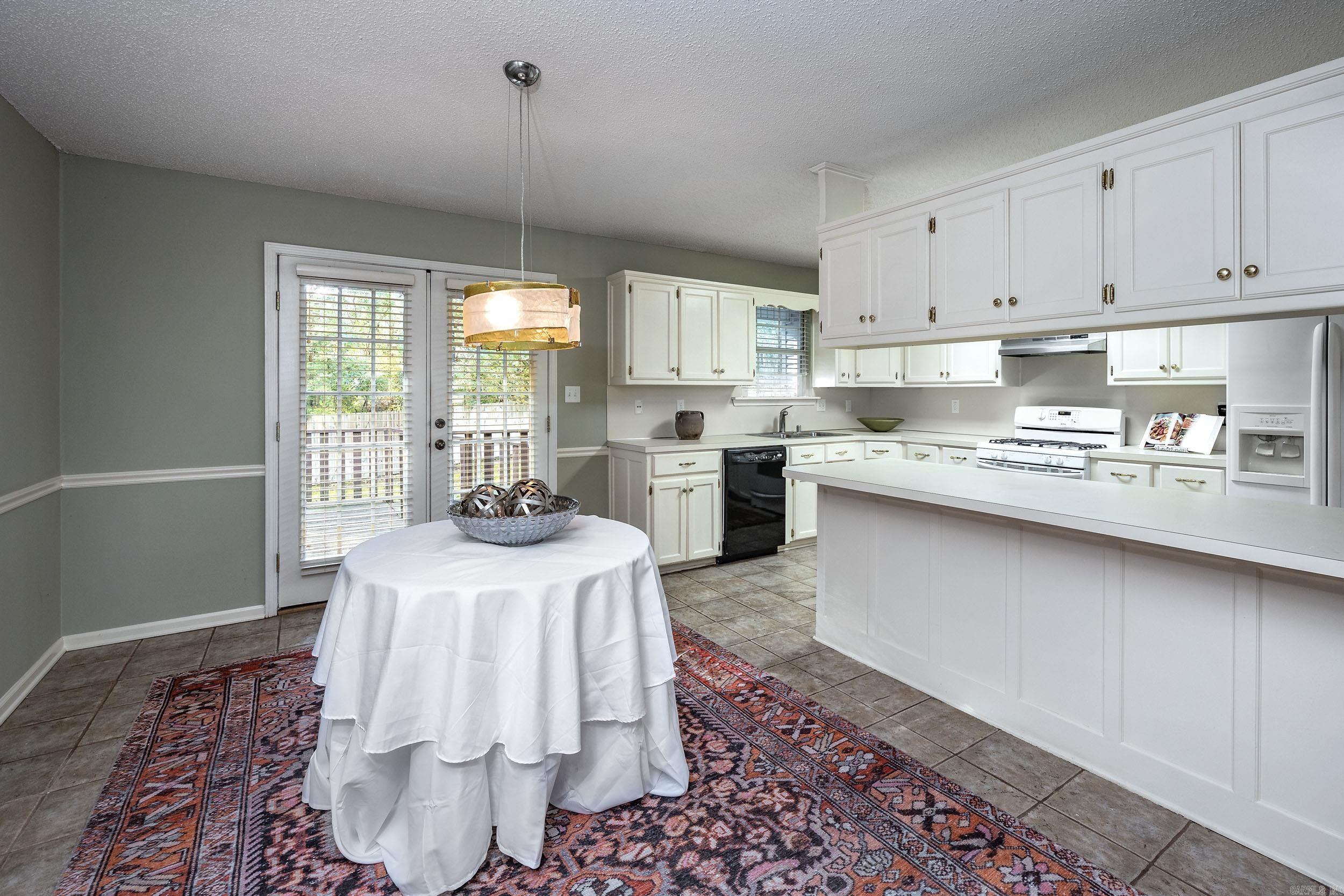 CHERRY CREEK ADDN - Residential