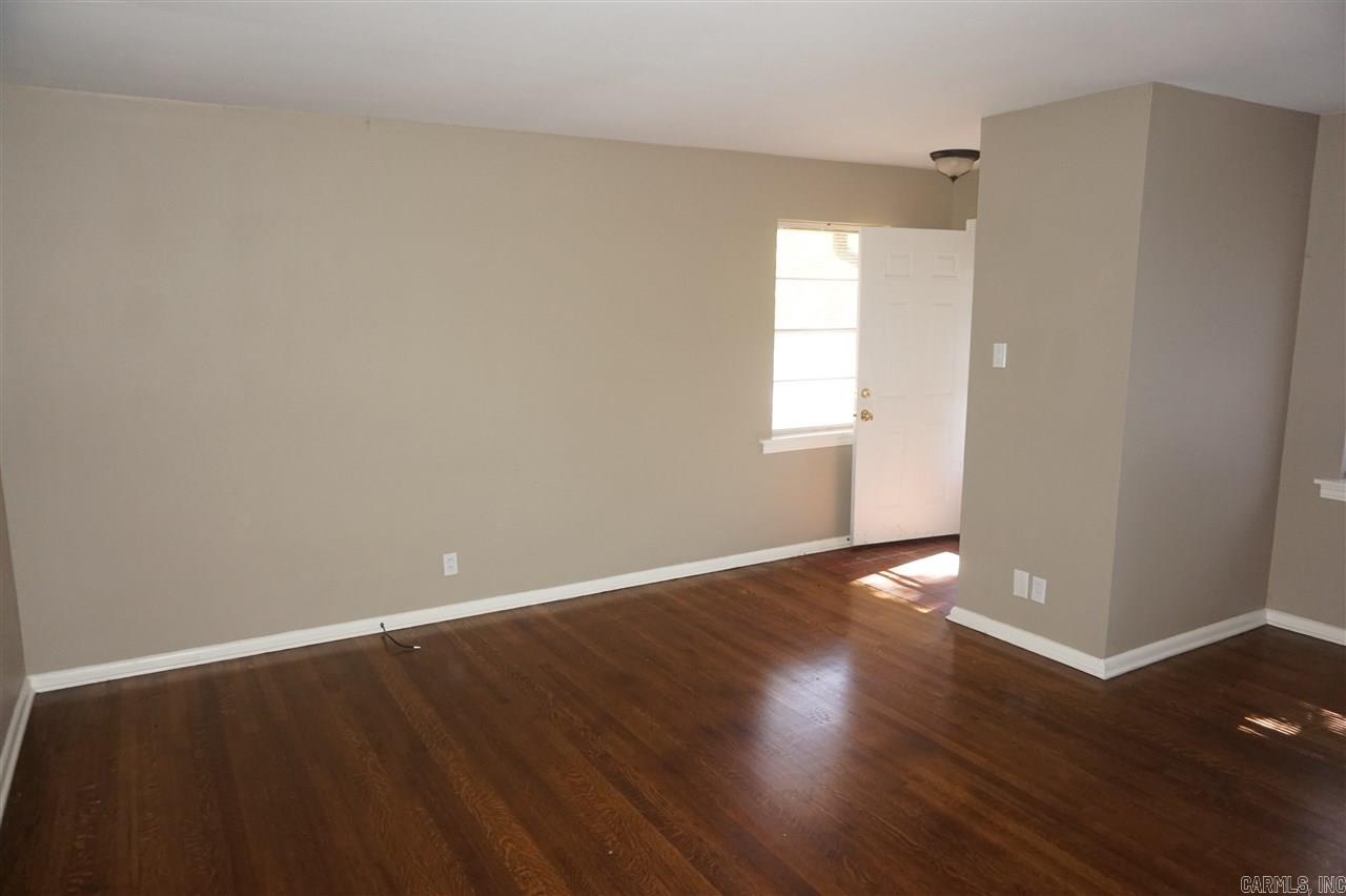 Queen Manor - Residential Lease