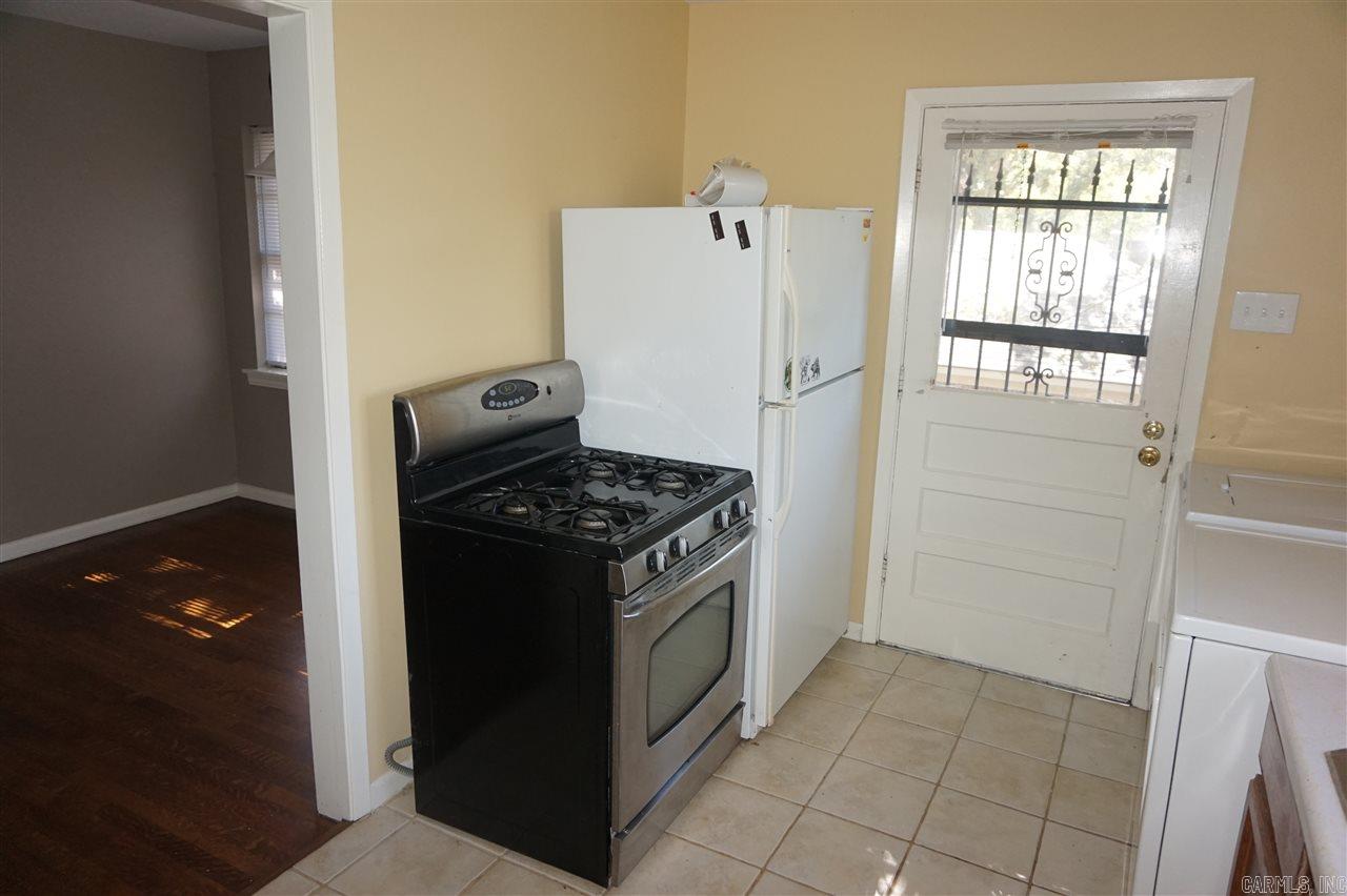 Queen Manor - Residential Lease