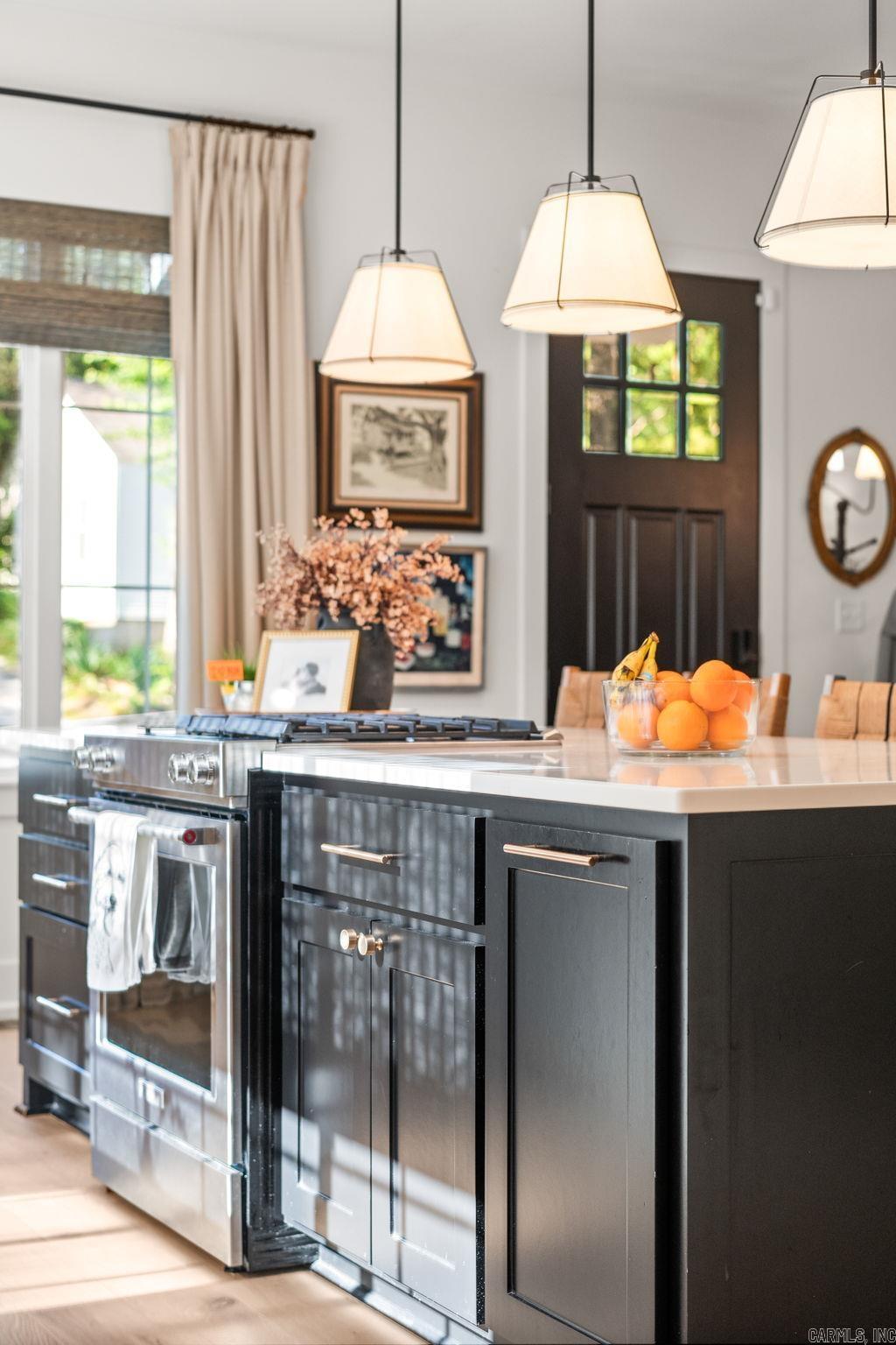 HOLLYWOOD - Residential