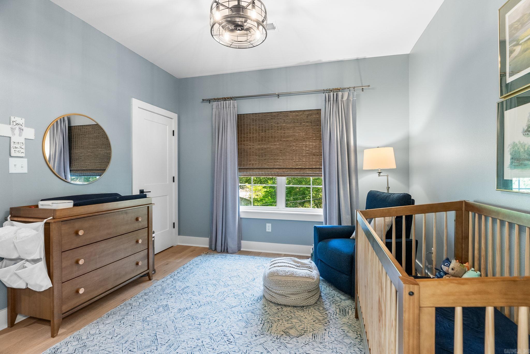 HOLLYWOOD - Residential