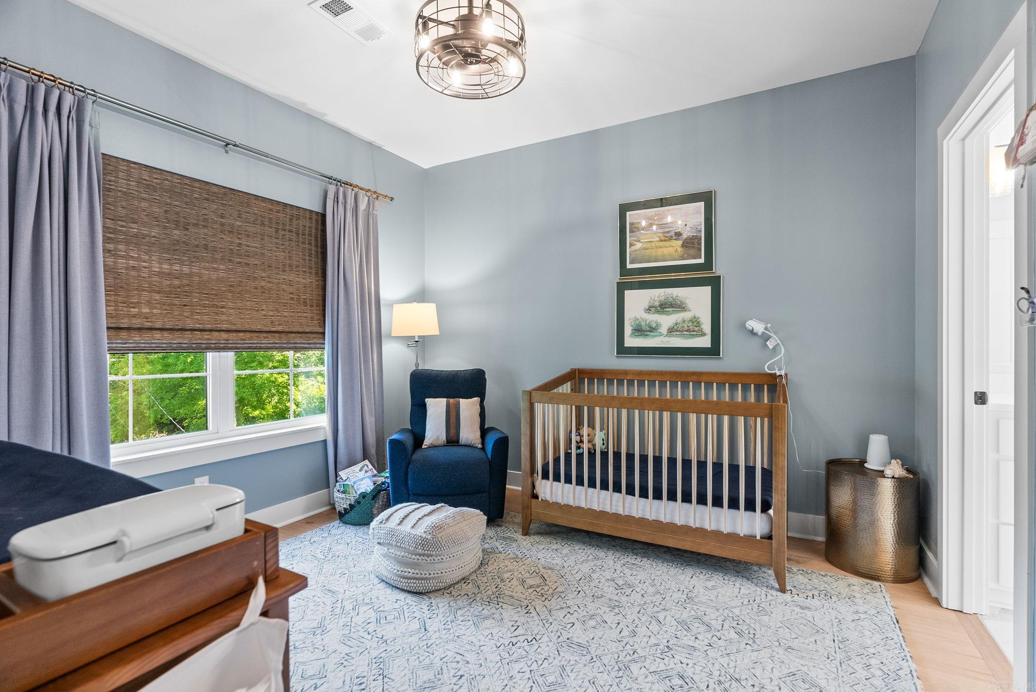 HOLLYWOOD - Residential